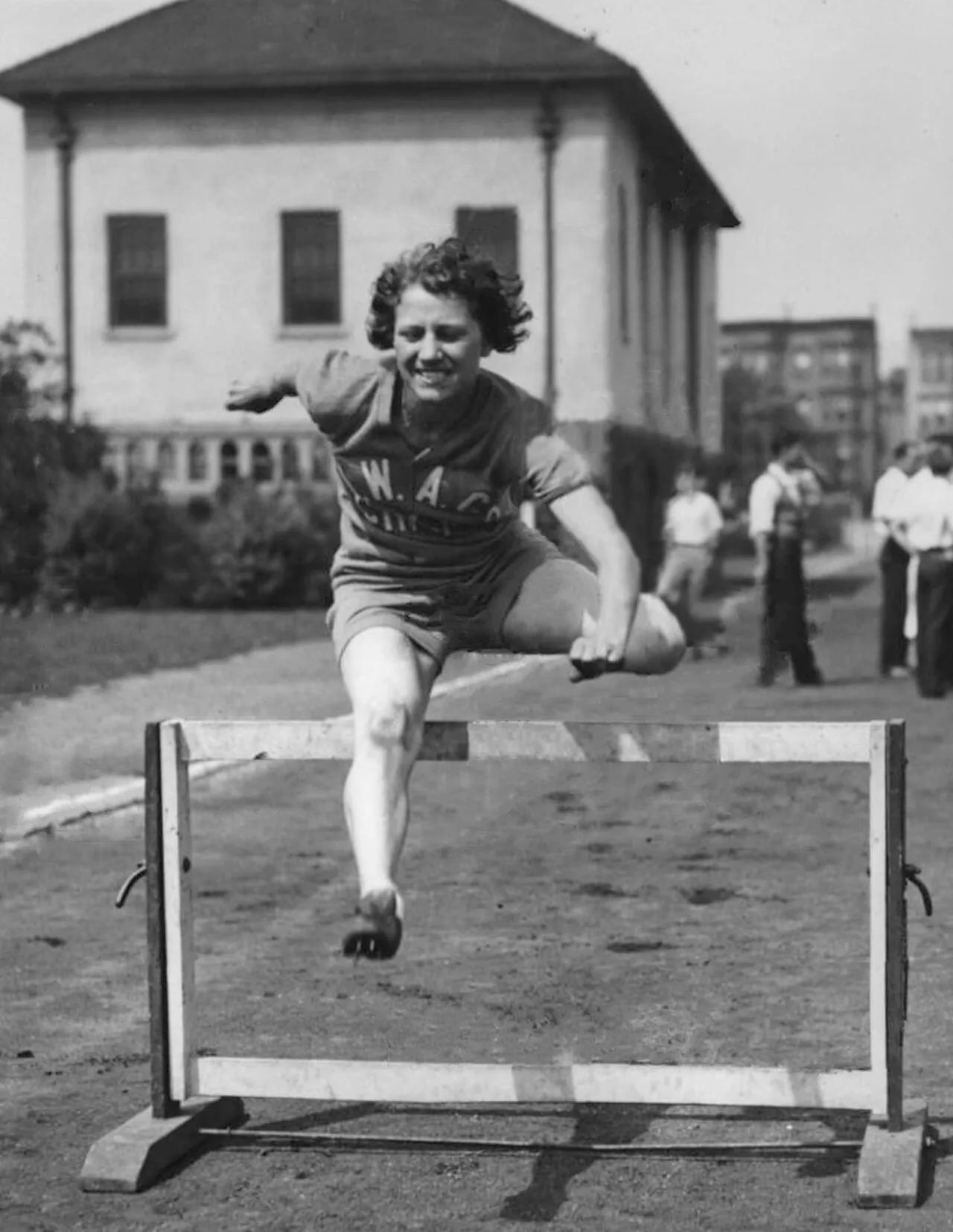 Porträt von Evelyne Hall (1909–1993) – Gedenkseite