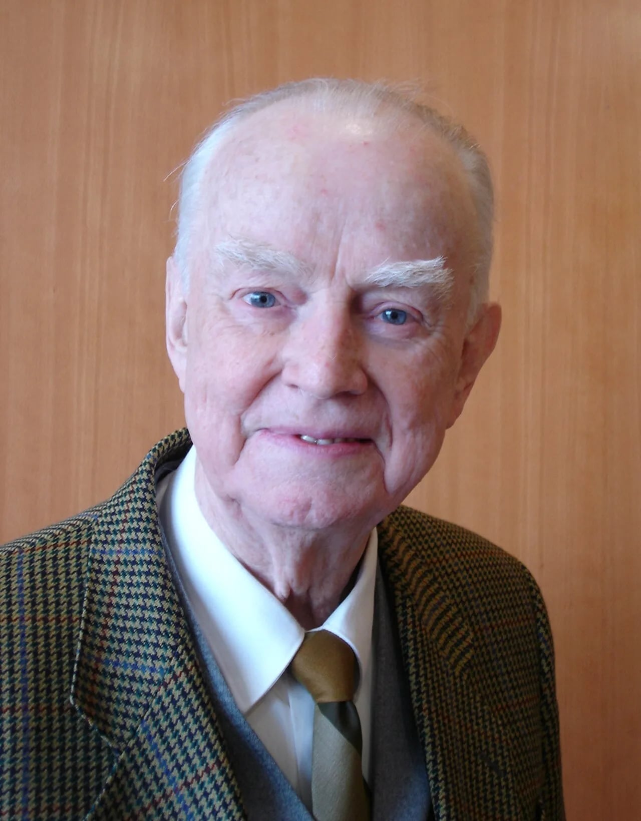 Porträt von Wilhelm von der Emde (1922–2020) – Gedenkseite