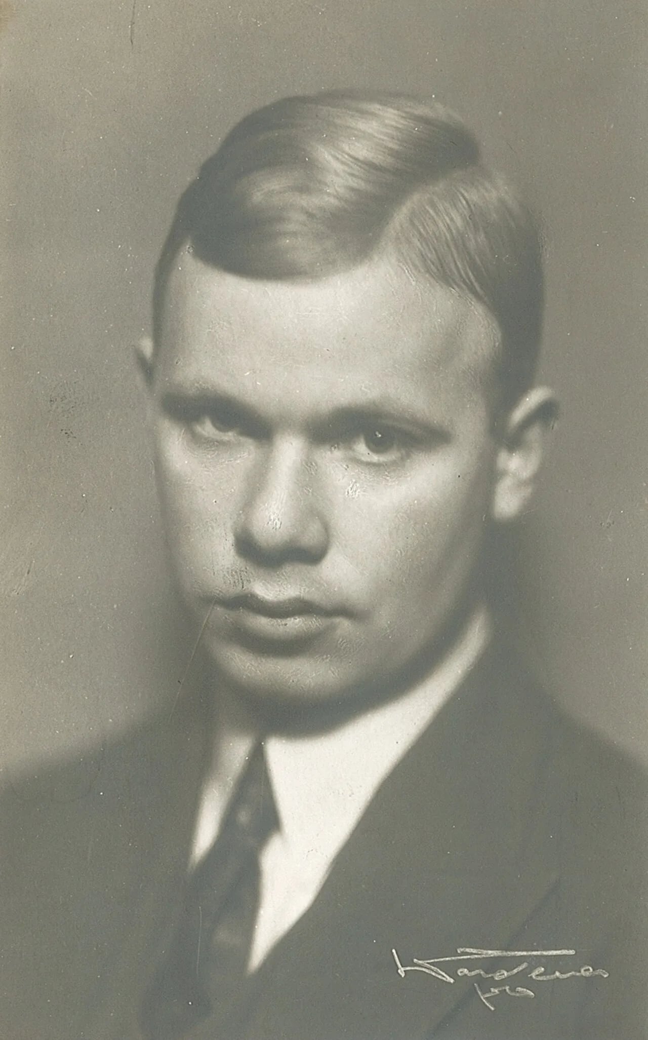 Porträt von Ludvig Nielsen (1906–2001) – Gedenkseite