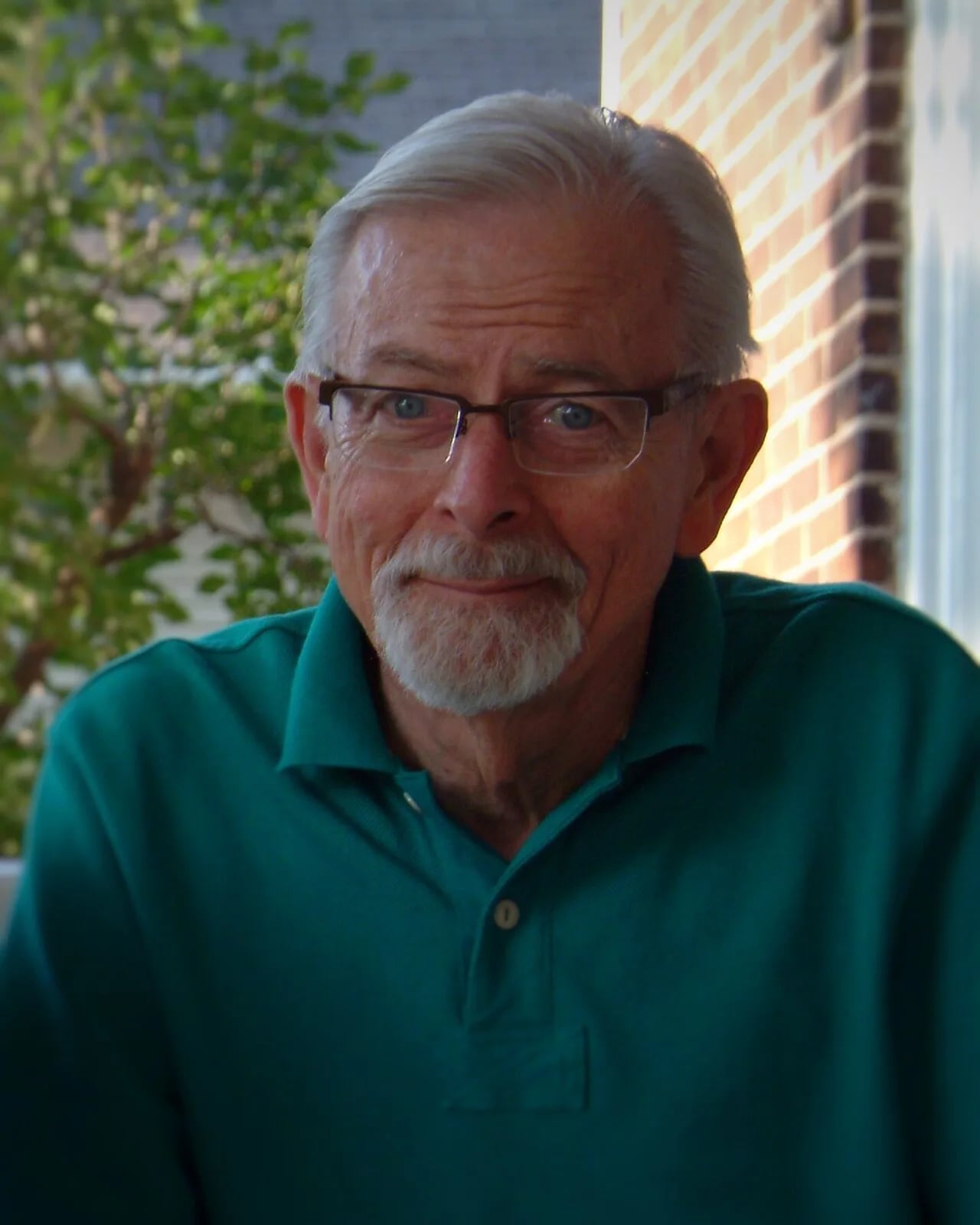 Porträt von A. Thomas Kraabel (1934–2016) – Gedenkseite