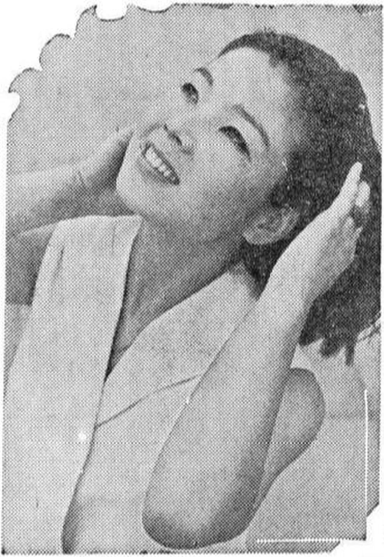 Porträt von Yoon Jeong-hee (1944–2023) – Gedenkseite