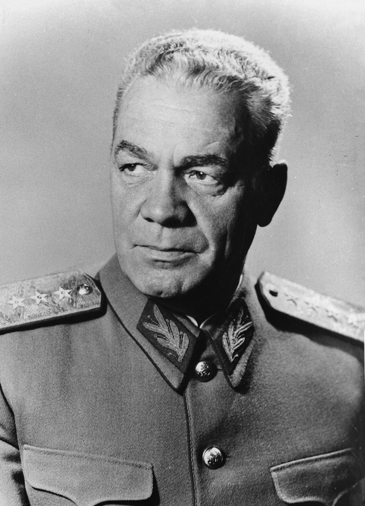 Porträt von Emil Bodnăraș (1904–1976) – Gedenkseite