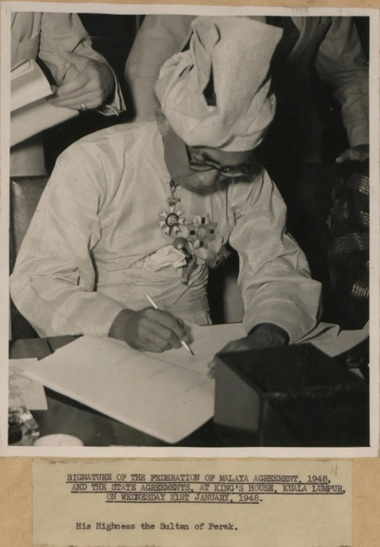 Porträt von Abdul Aziz I. von Perak (1887–1948) – Gedenkseite