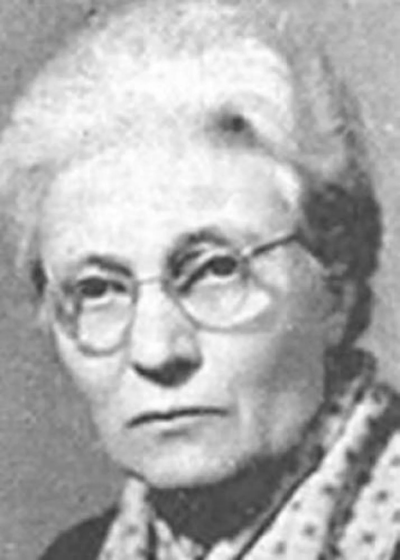 Portrait of Camilla Ravera (1889–1988) – memorial page
