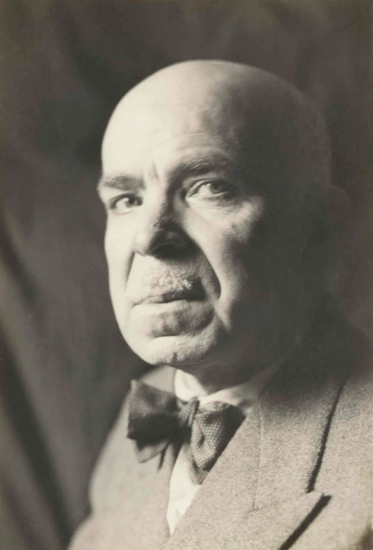 Portrait of Abel Manta (1888–1982) – memorial page