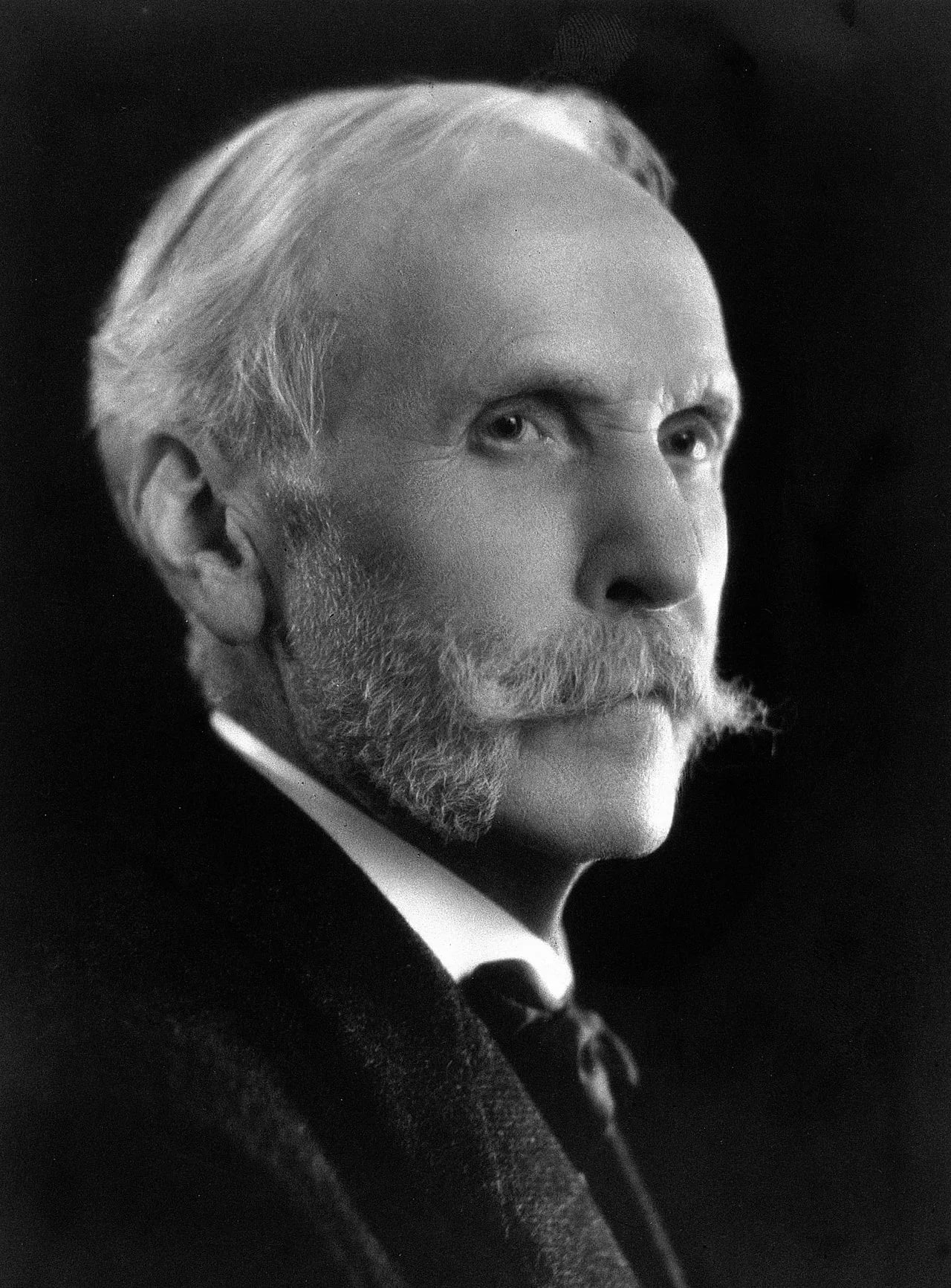 Portrait of Abraham Garrod Thomas (1853–1931) – memorial page