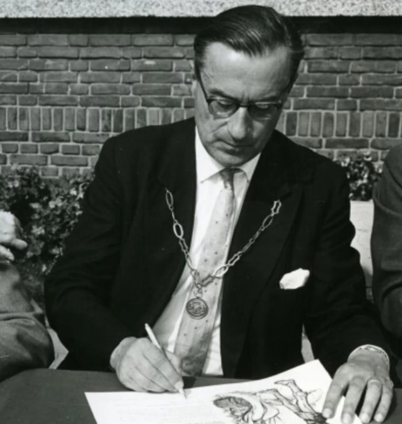 Portrait of Louis Matthieu Jacobus Hendrix (1905–1987) – memorial page