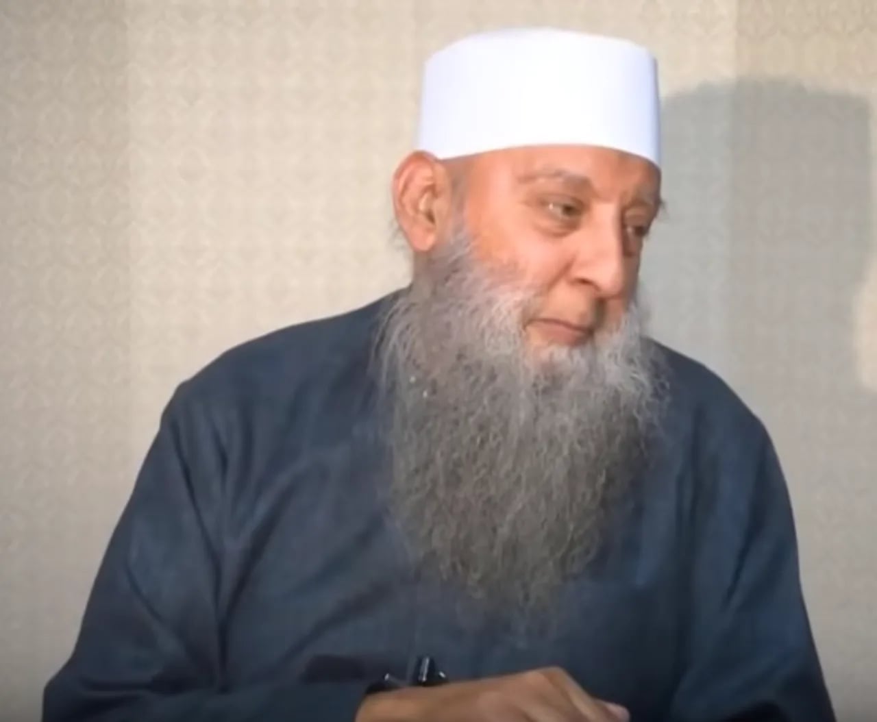 Portrait of Abu Ishaq Al Heweny (1956–2025) – memorial page