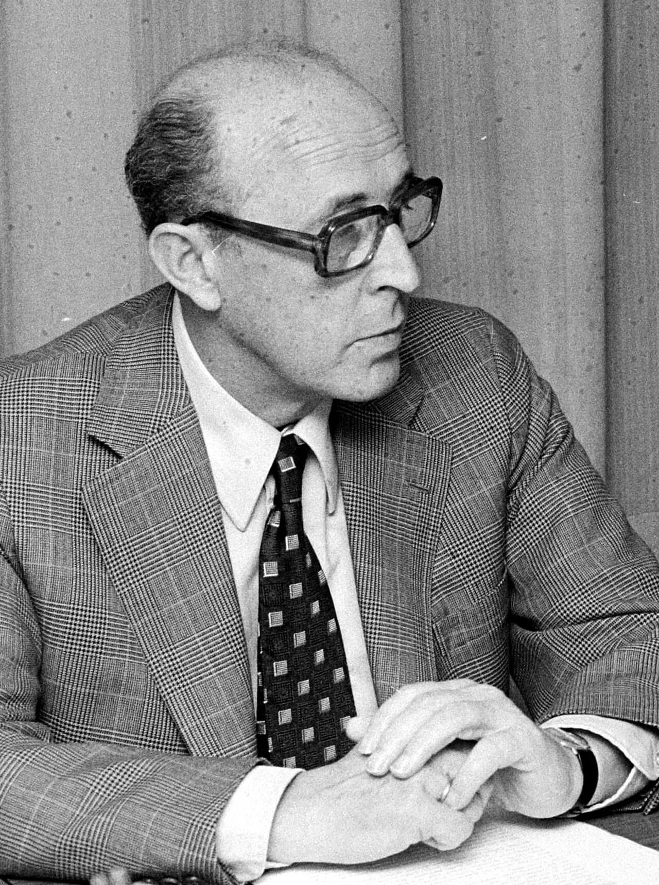 Portrait of Barend Pruijt (1915–1986) – memorial page