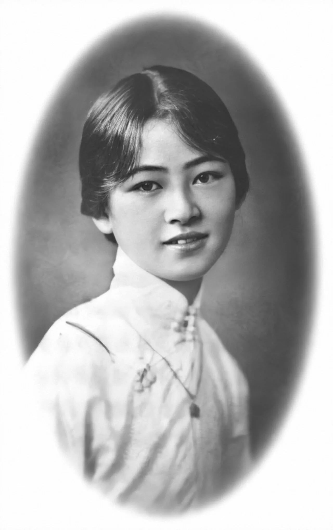 Portrait of Lin Huiyin (1904–1955) – memorial page
