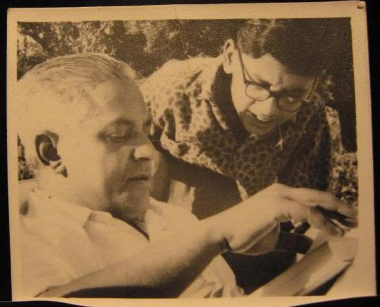 Porträt von Achal Das Bohra (1918–2007) – Gedenkseite