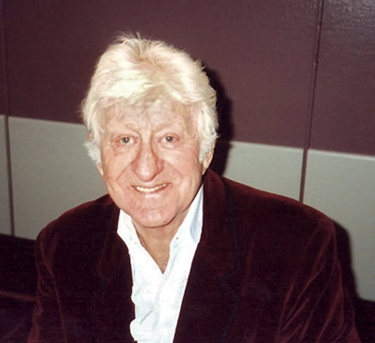 Porträt von Jon Pertwee (1919–1996) – Gedenkseite