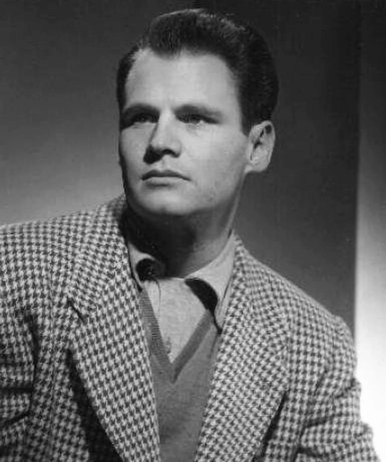 Portrait of Adam Williams (1922–2006) – memorial page