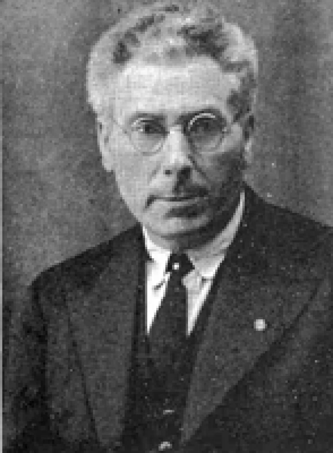 Portrait of Símun av Skarði (1872–1942) – memorial page