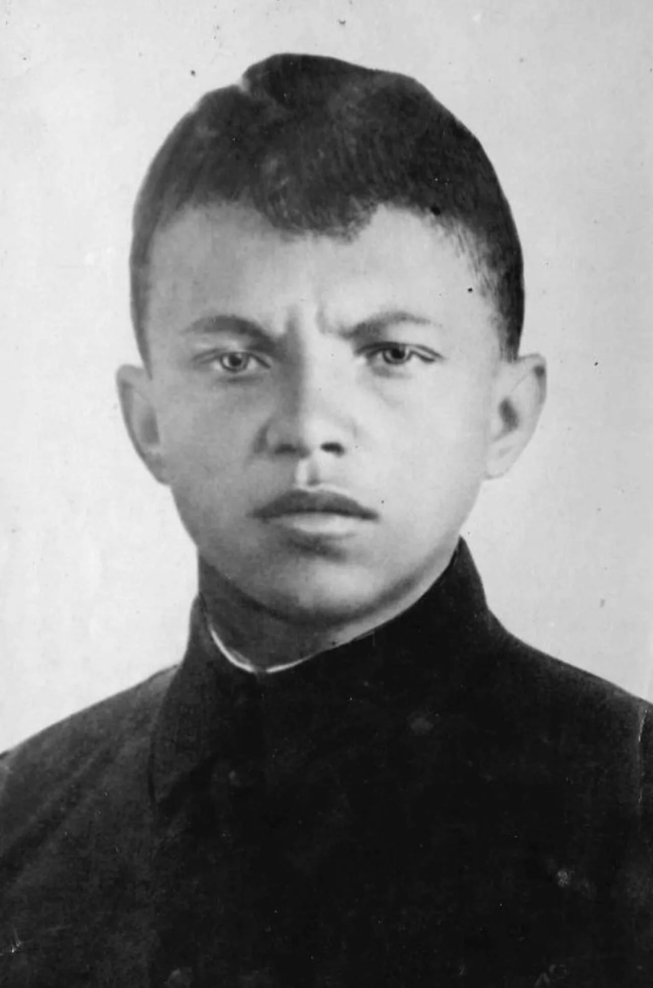 Portrait of Alexander Matwejewitsch Matrossow (1924–1943) – memorial page