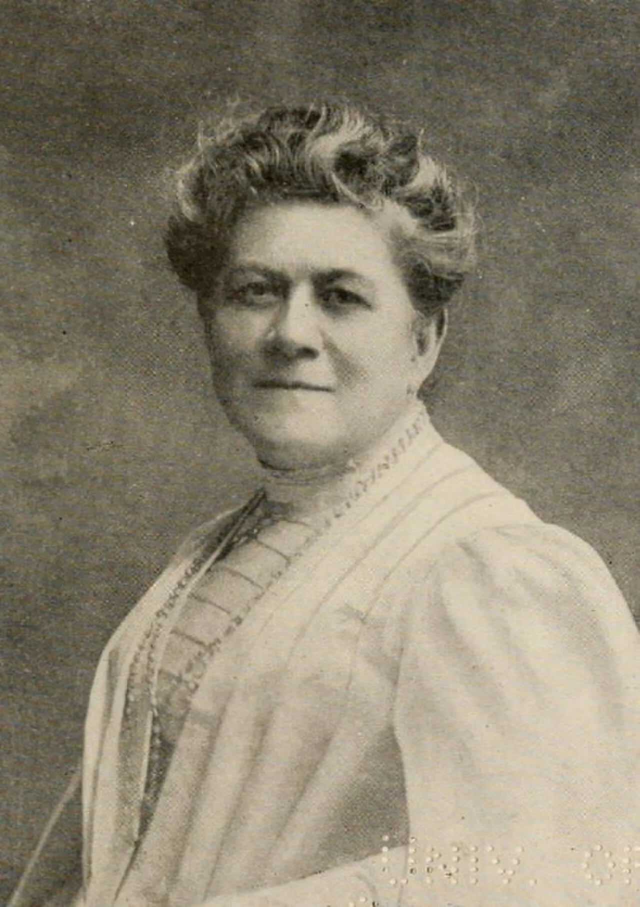 Portrait of Addie Lucia Ballou (1837–1916) – memorial page