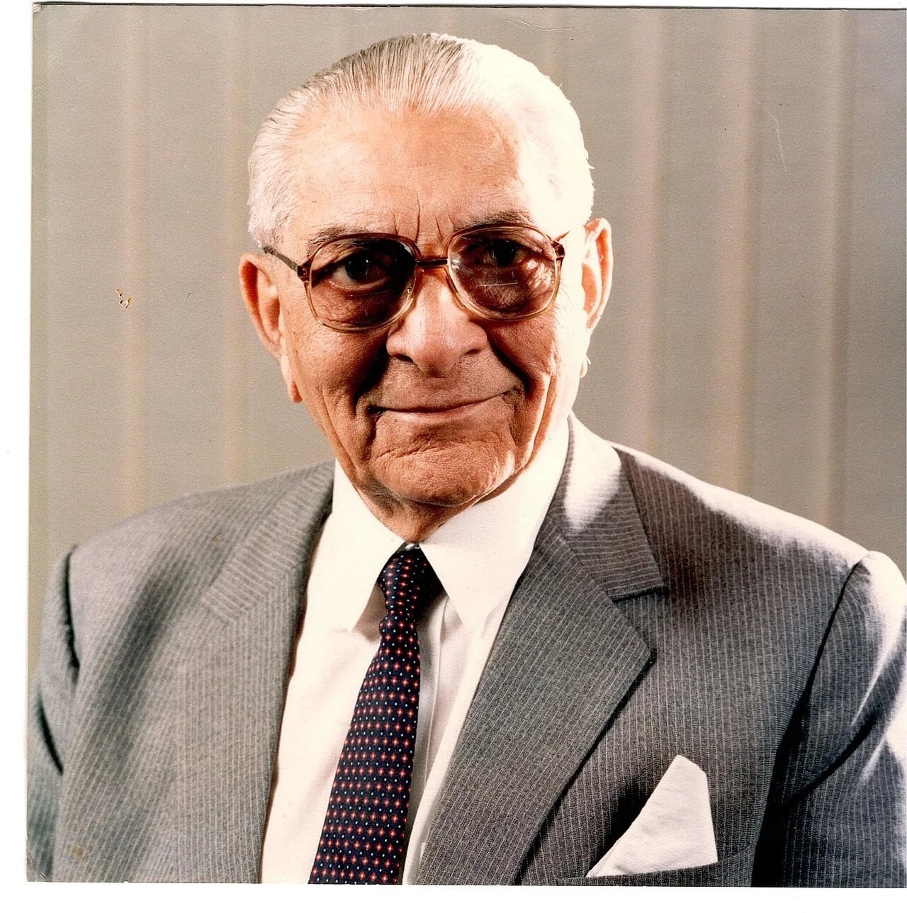 Porträt von Ahmed Dawood (1905–2002) – Gedenkseite