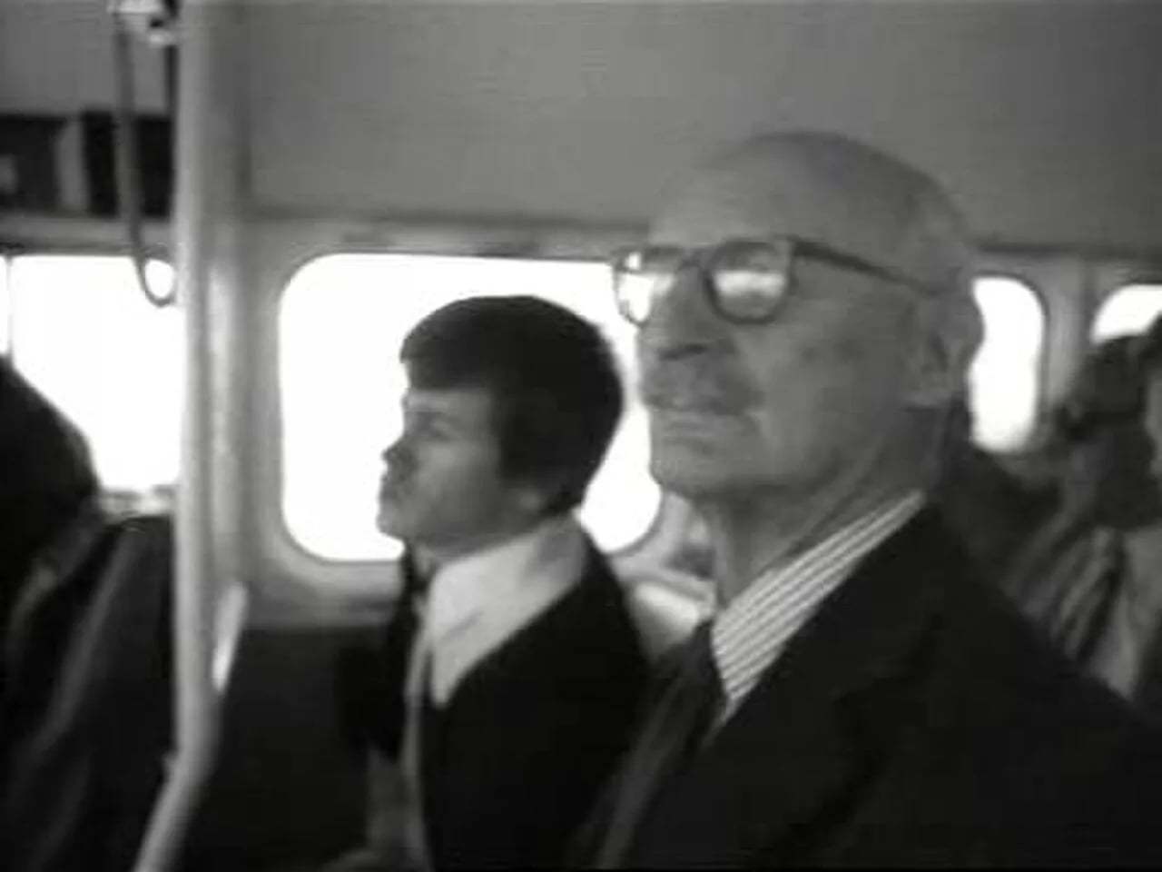 Portrait of Christopher Cockerell (1910–1999) – memorial page
