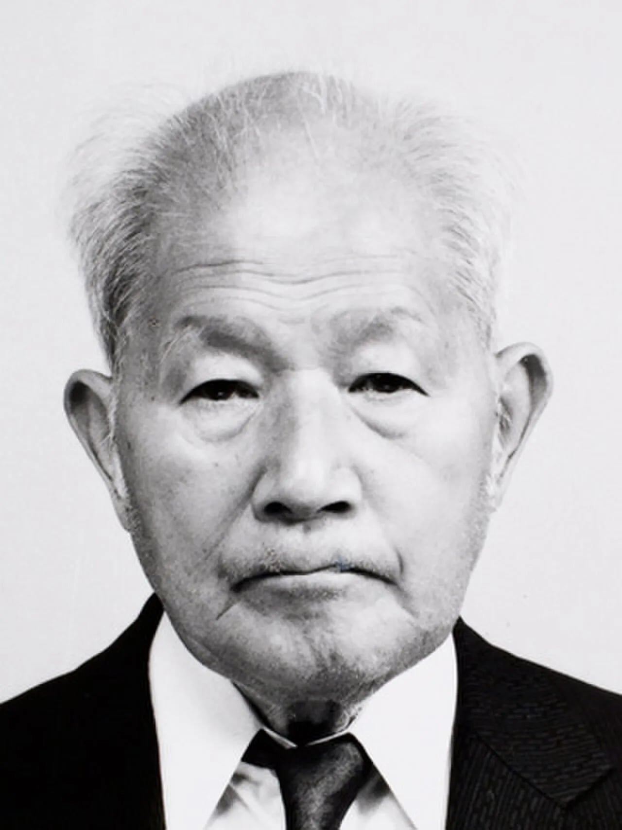 Porträt von Akira Yamada (1922–2008) – Gedenkseite