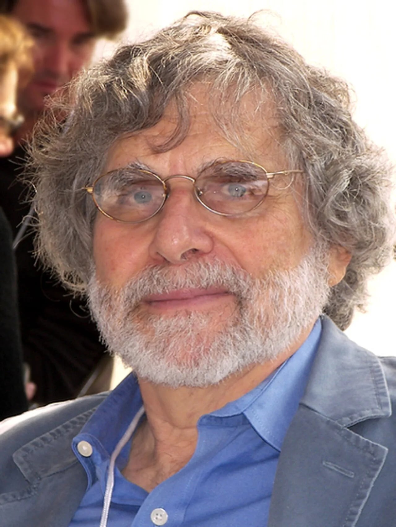 Portrait of Alan Cheuse (1940–2015) – memorial page