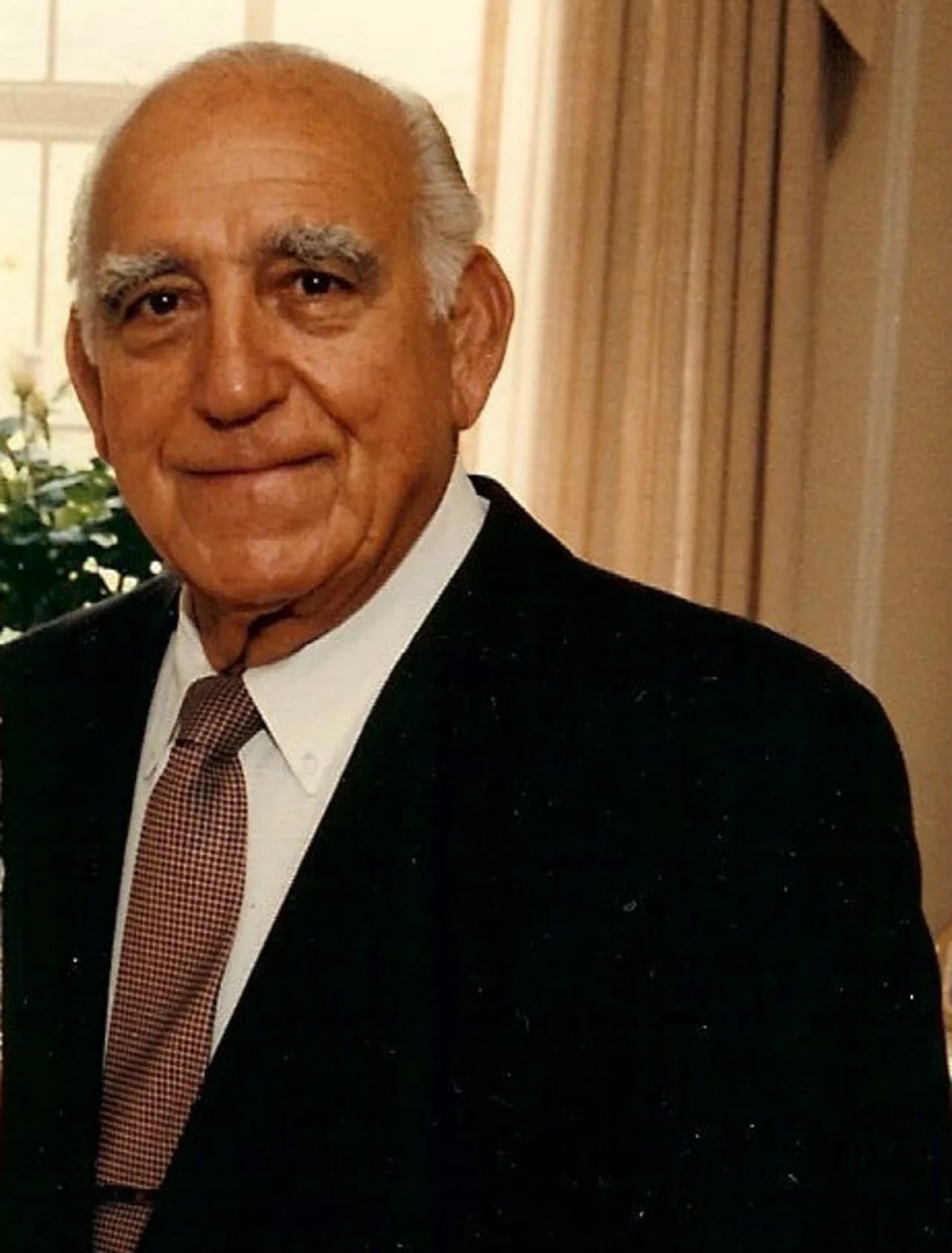 Portrait of Albert J. Ruffo (1908–2003) – memorial page