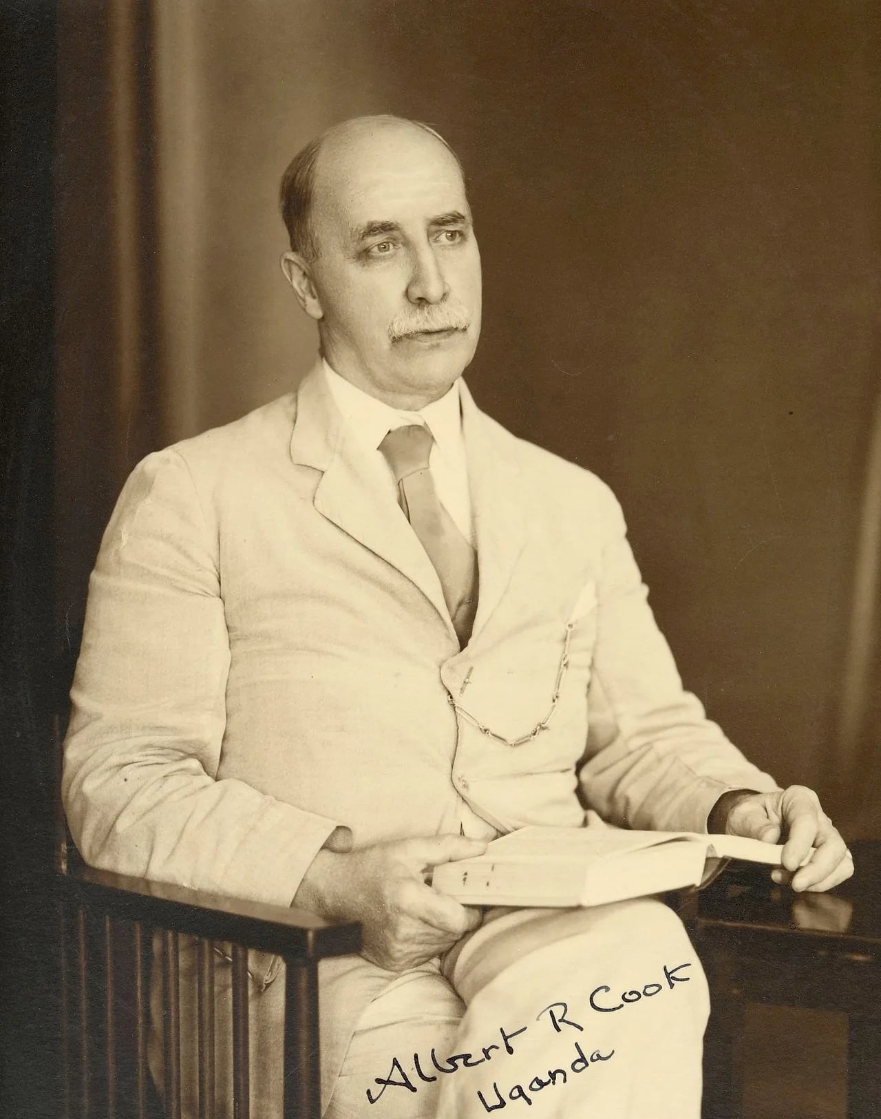 Portrait of Albert Ruskin Cook (1870–1951) – memorial page