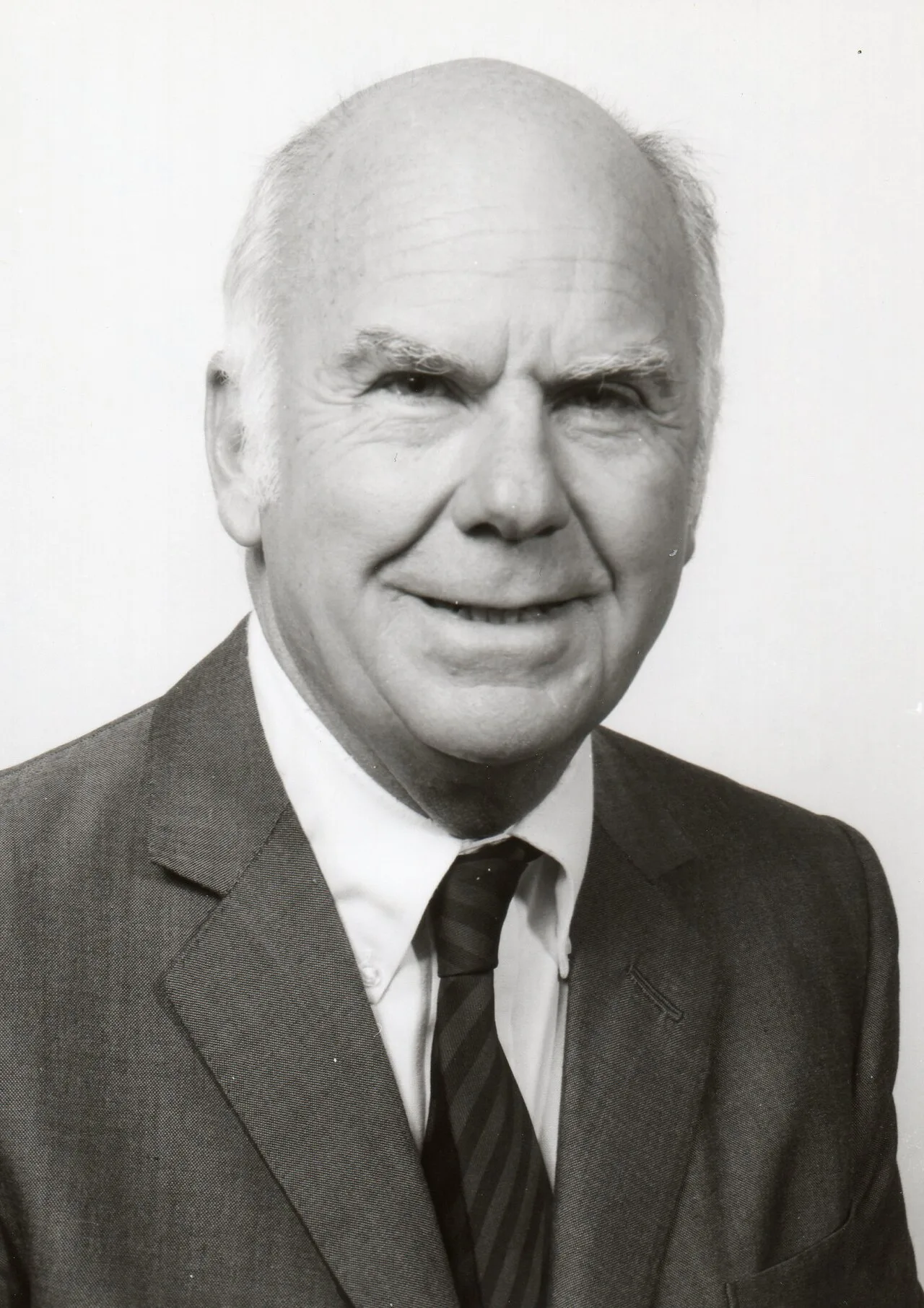 Portrait of Albert S. Humphrey (1926–2005) – memorial page
