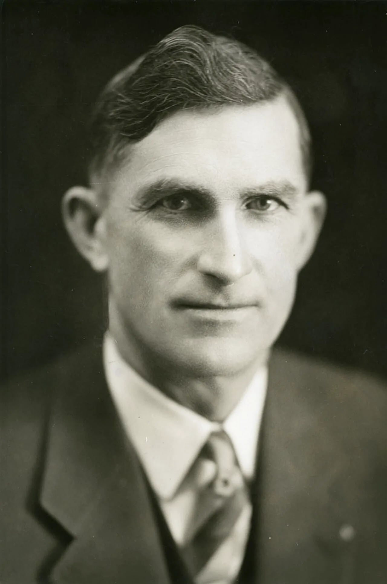 Portrait of Albert Sanders (1889–1957) – memorial page