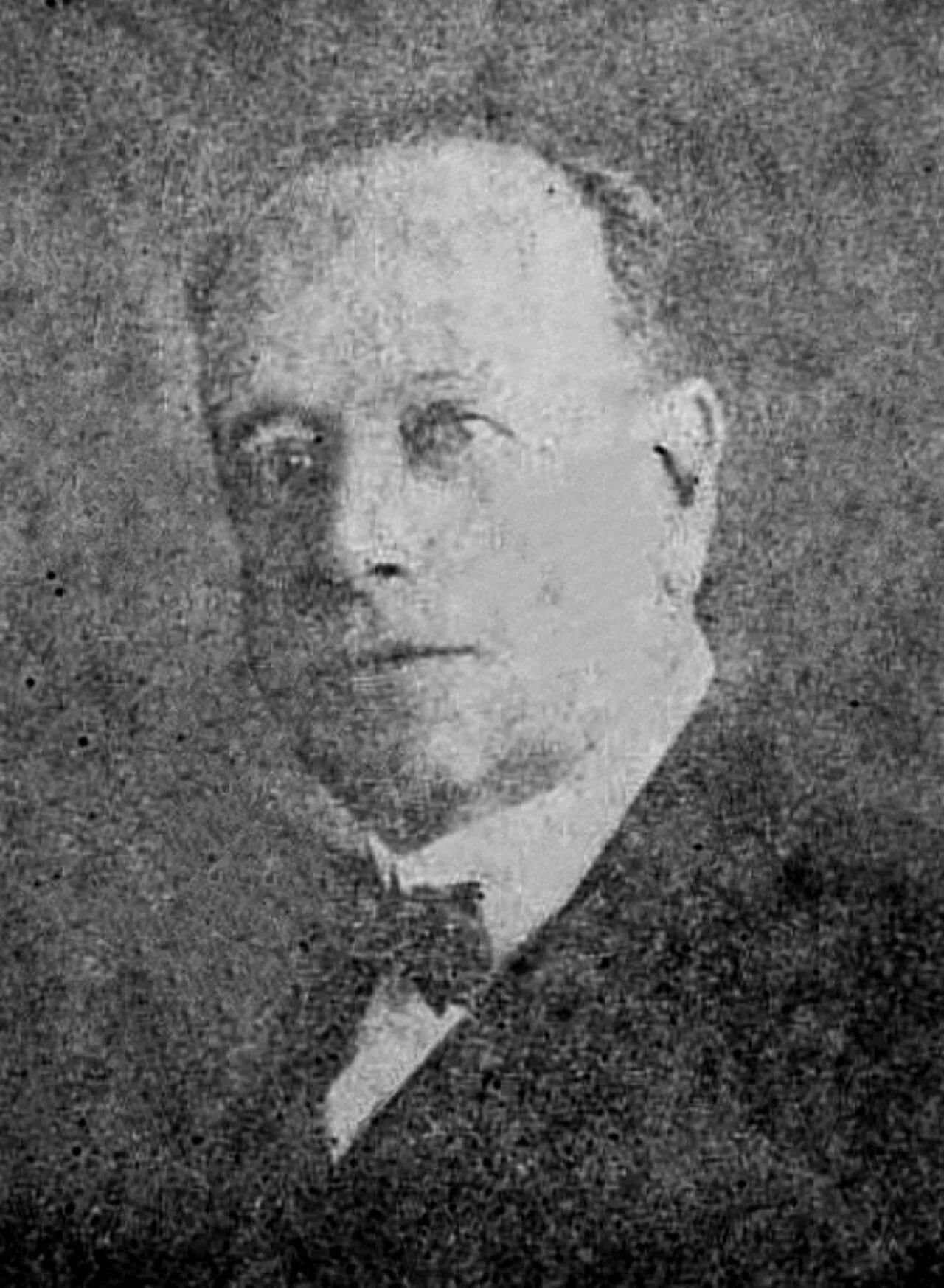 Portrait of Alberto Cabero (1874–1955) – memorial page