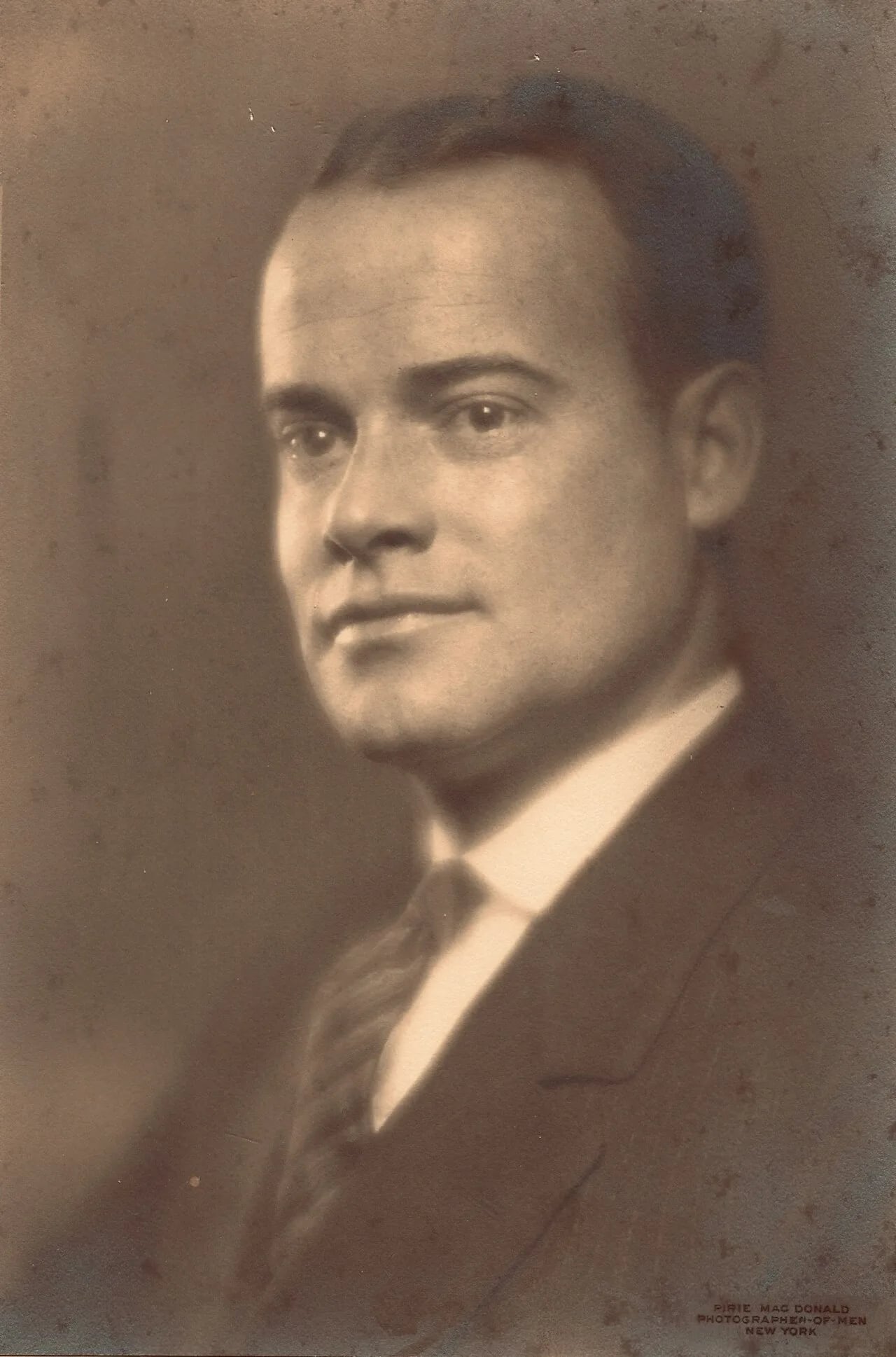 Porträt von Alexander D. Henderson, Jr. (1895–1964) – Gedenkseite