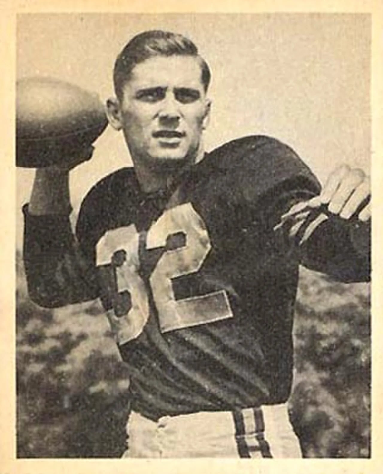Porträt von Johnny Lujack (1925–2023) – Gedenkseite
