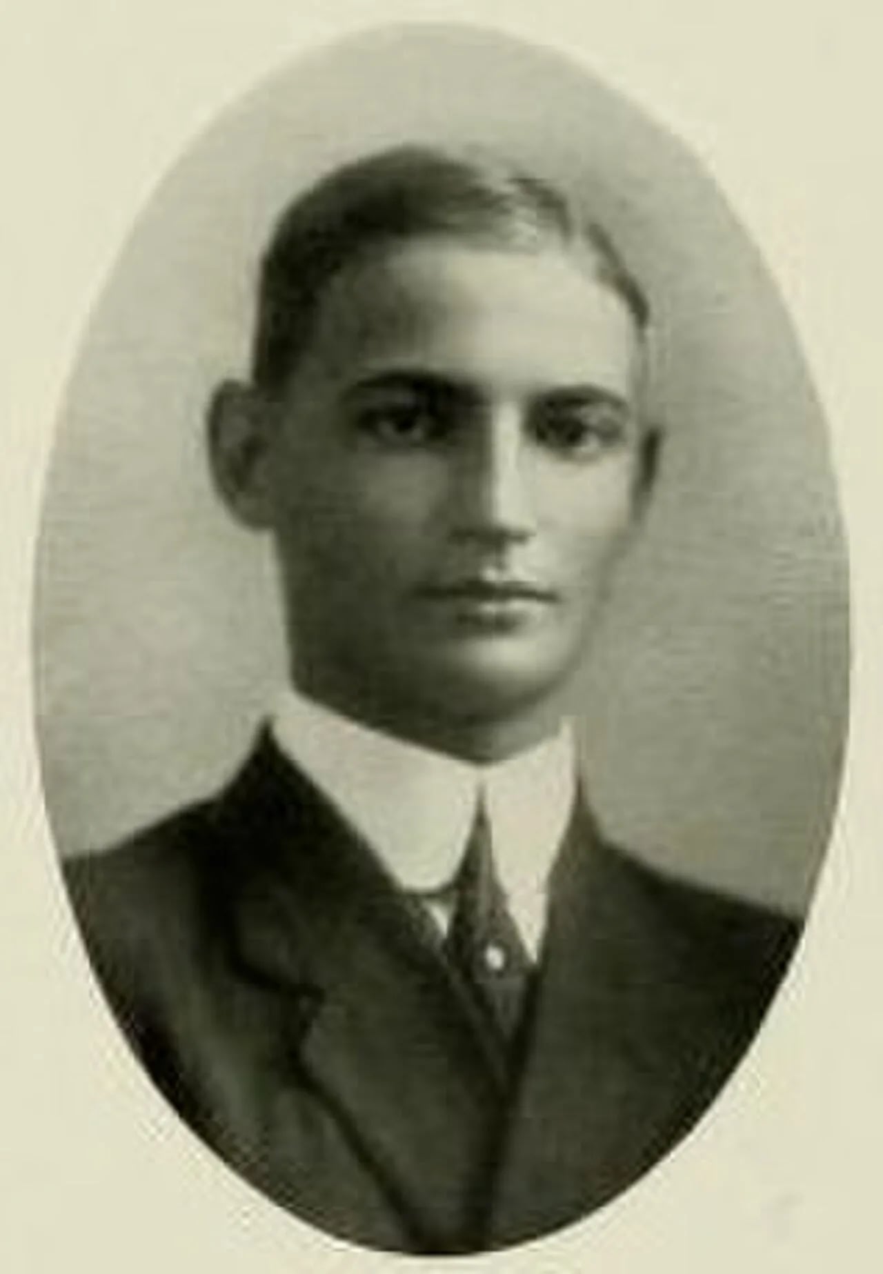 Portrait of Alexander Hawkins Graham (1890–1977) – memorial page