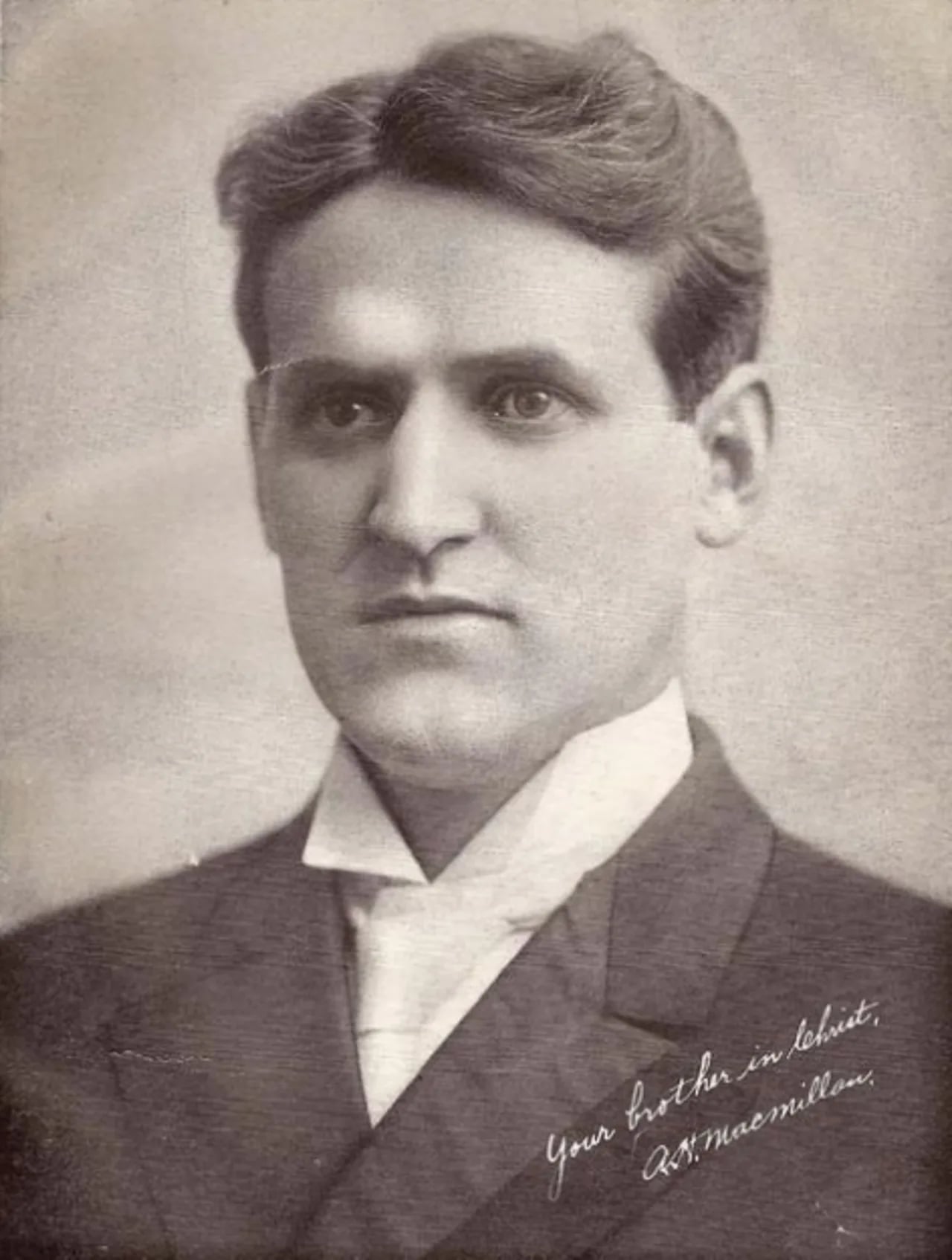 Porträt von Alexander Hugh Macmillan (1877–1966) – Gedenkseite