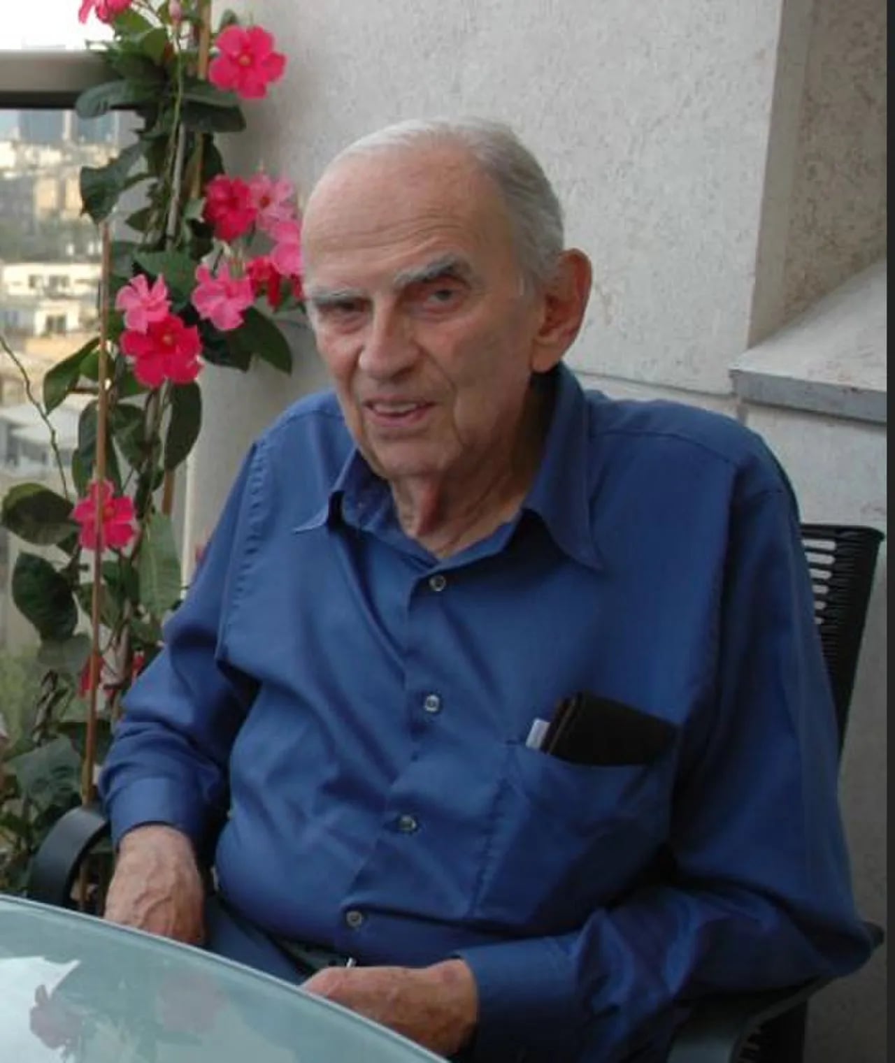 Portrait of Alexander Keynan (1921–2012) – memorial page