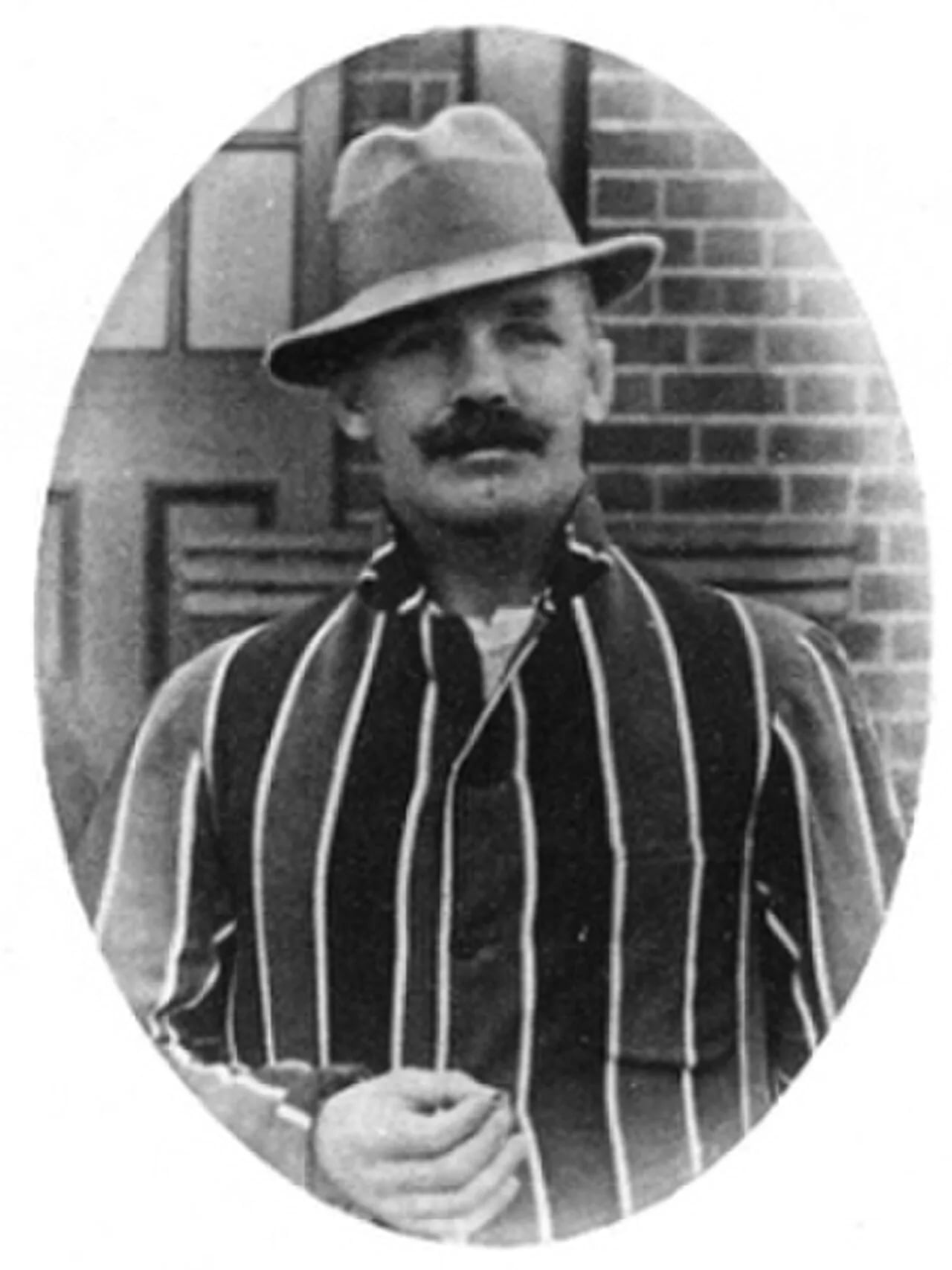 Portrait of Alexander Todd (1873–1915) – memorial page