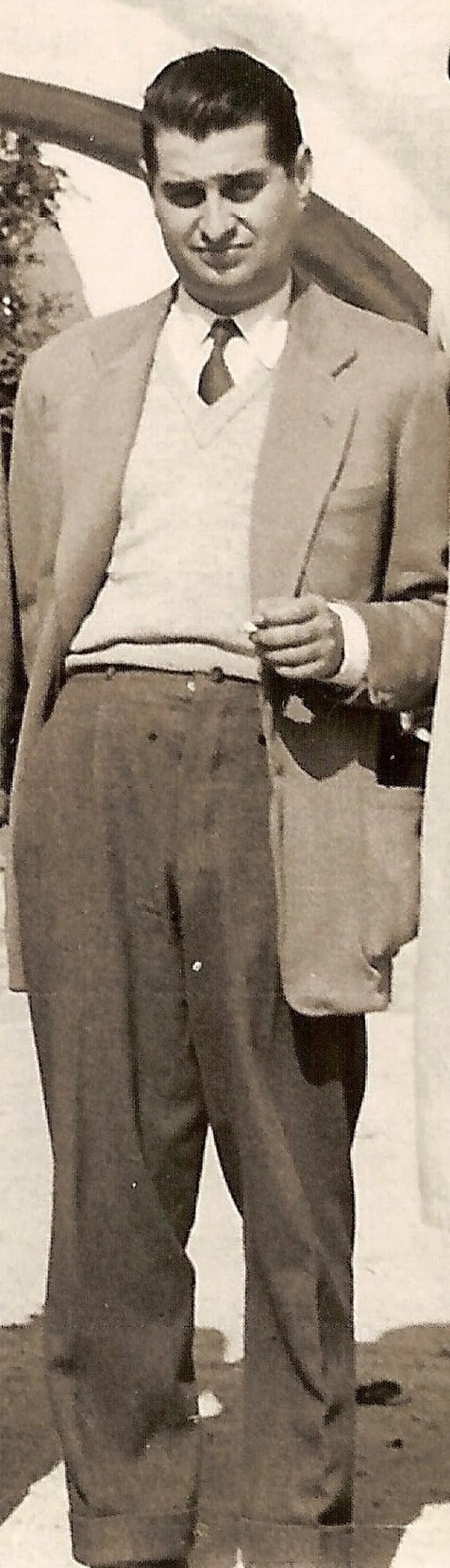 Porträt von Néstor Luján (1922–1995) – Gedenkseite