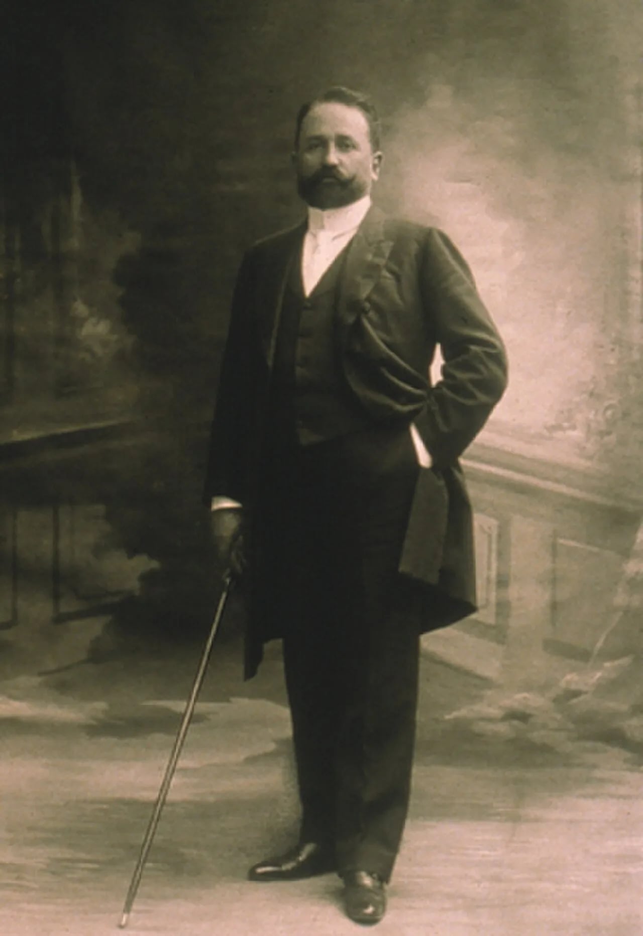 Porträt von Alexandre Marnier-Lapostolle (1857–1930) – Gedenkseite