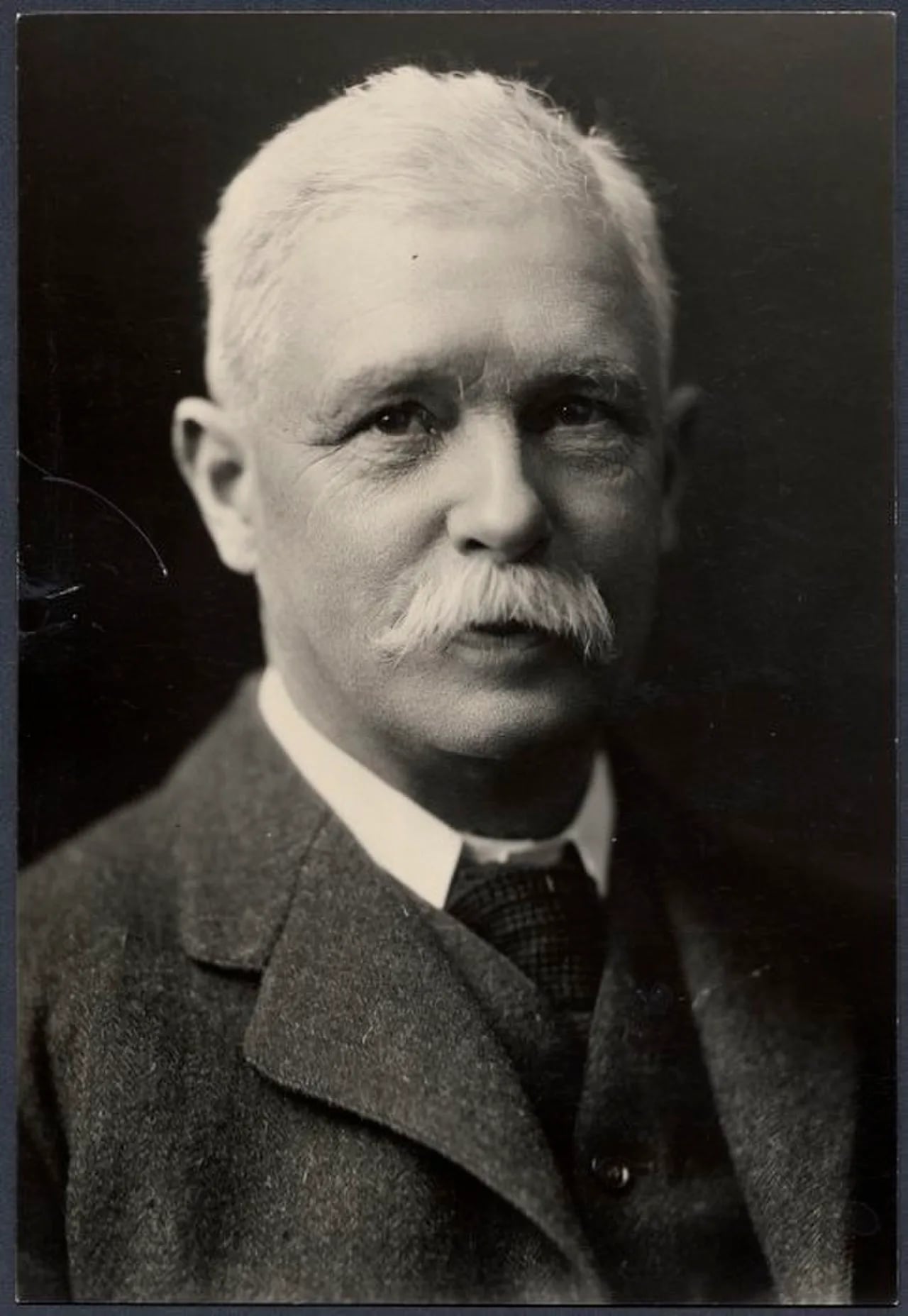 Portrait of Alfred Brandon (1854–1938) – memorial page
