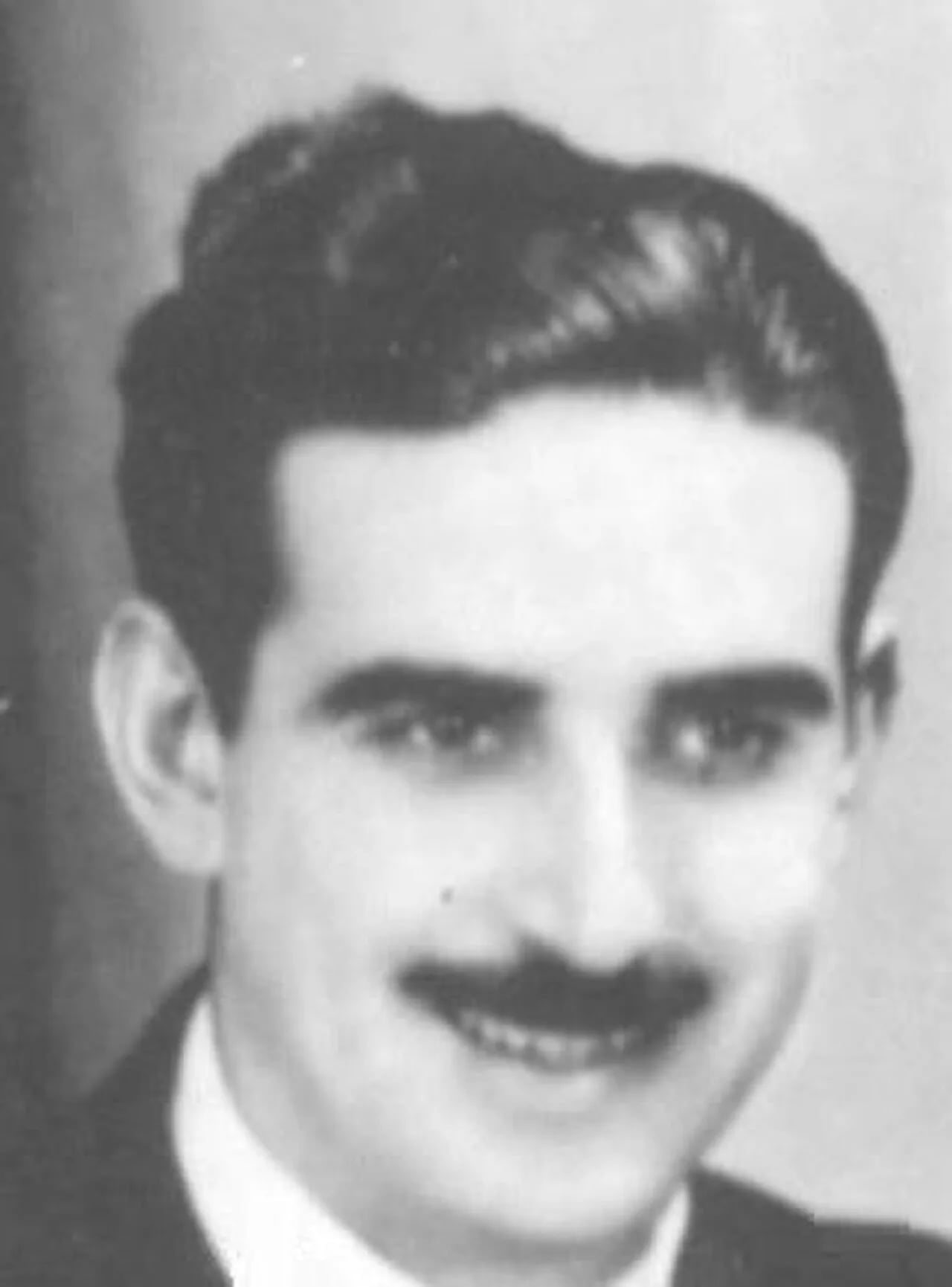 Porträt von Alfredo Avelín (1927–2012) – Gedenkseite