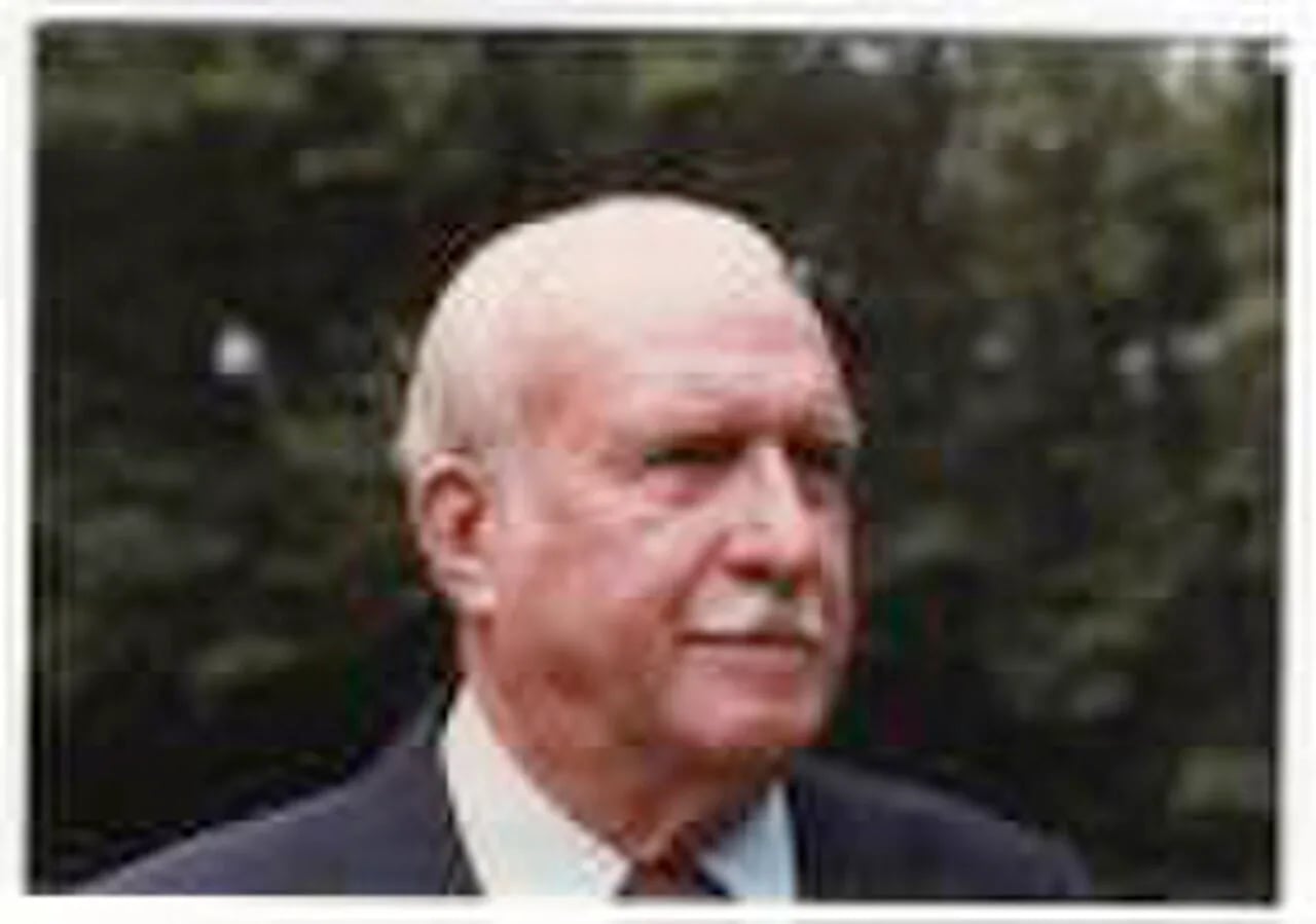 Porträt von George Devol (1912–2011) – Gedenkseite