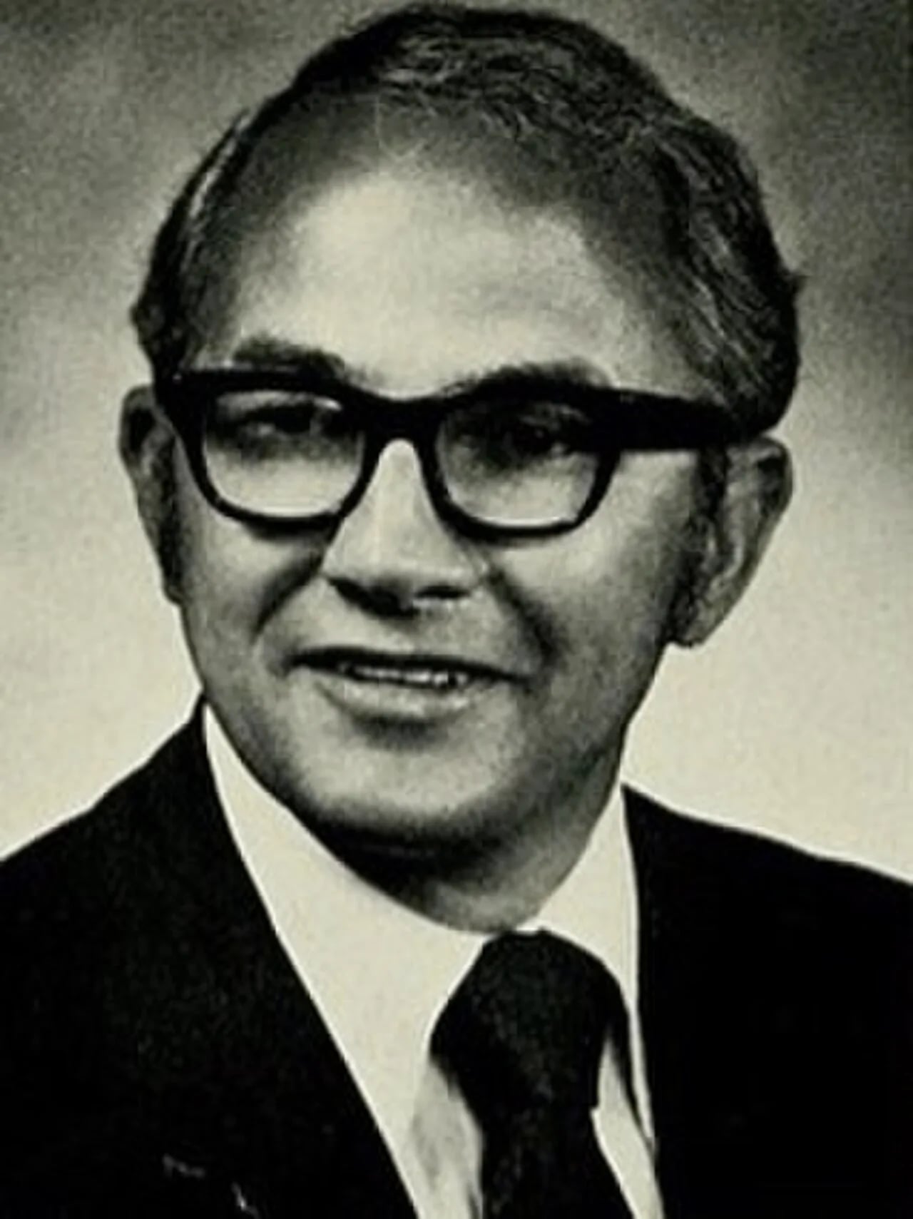 Porträt von Allan R. McKinnon (1930–2019) – Gedenkseite
