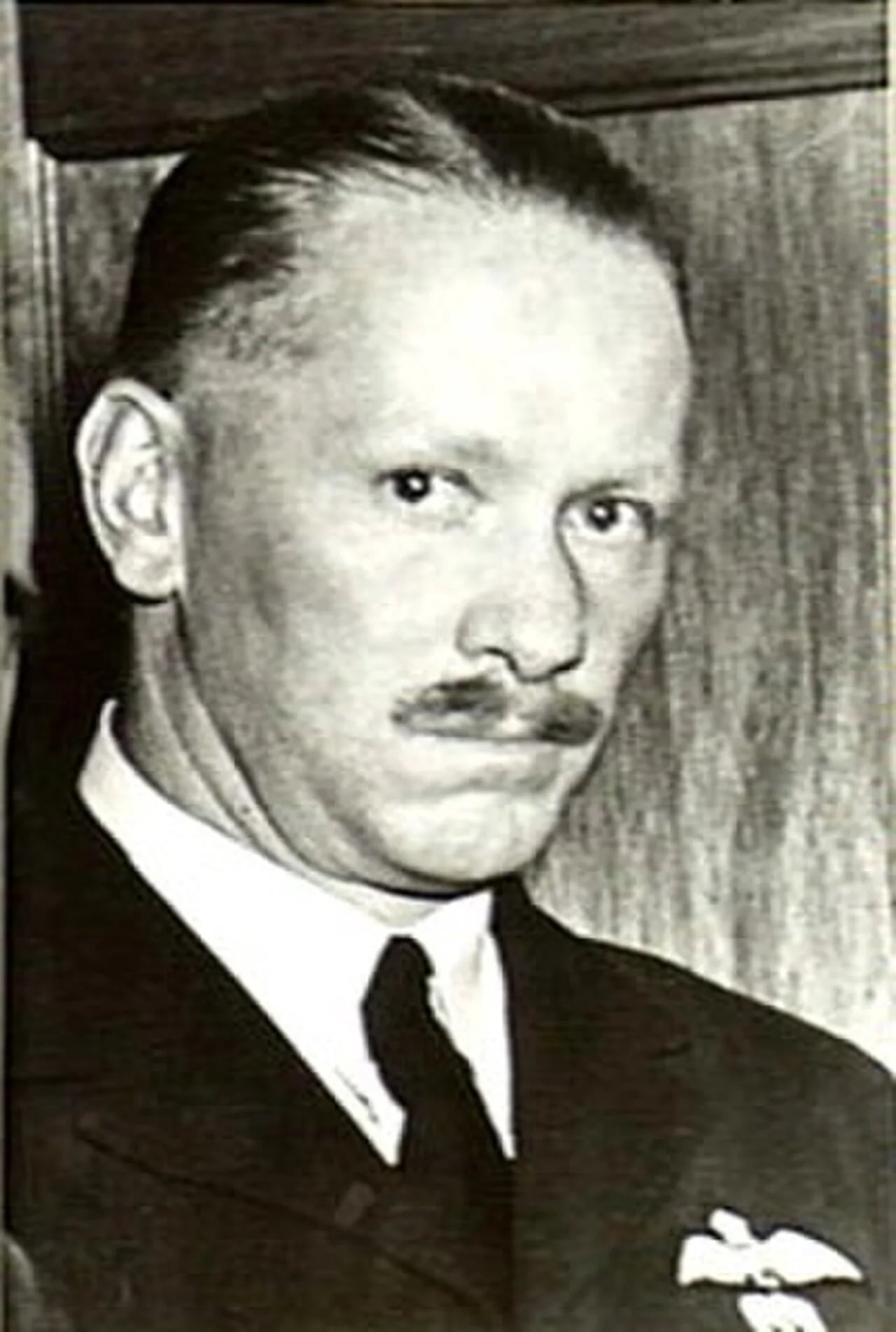 Porträt von Allan Walters (1905–1968) – Gedenkseite