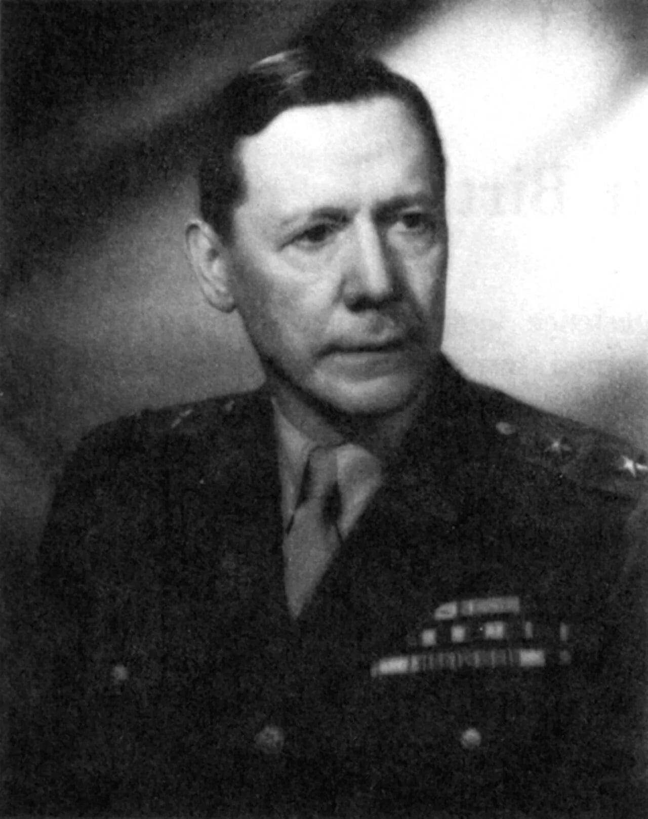 Portrait of Allen W. Gullion (1880–1946) – memorial page
