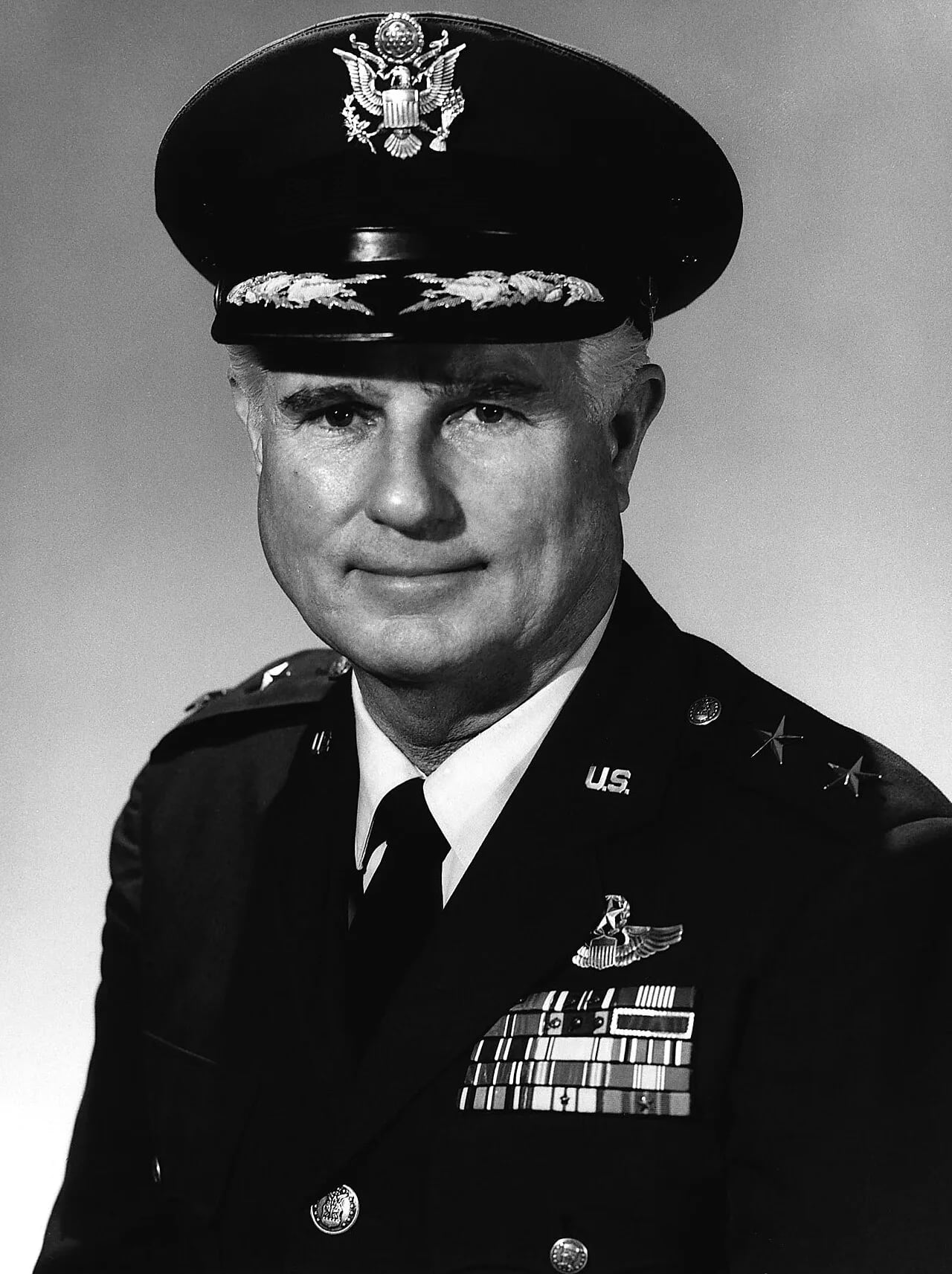 Portrait of Allison Brooks (1917–2006) – memorial page