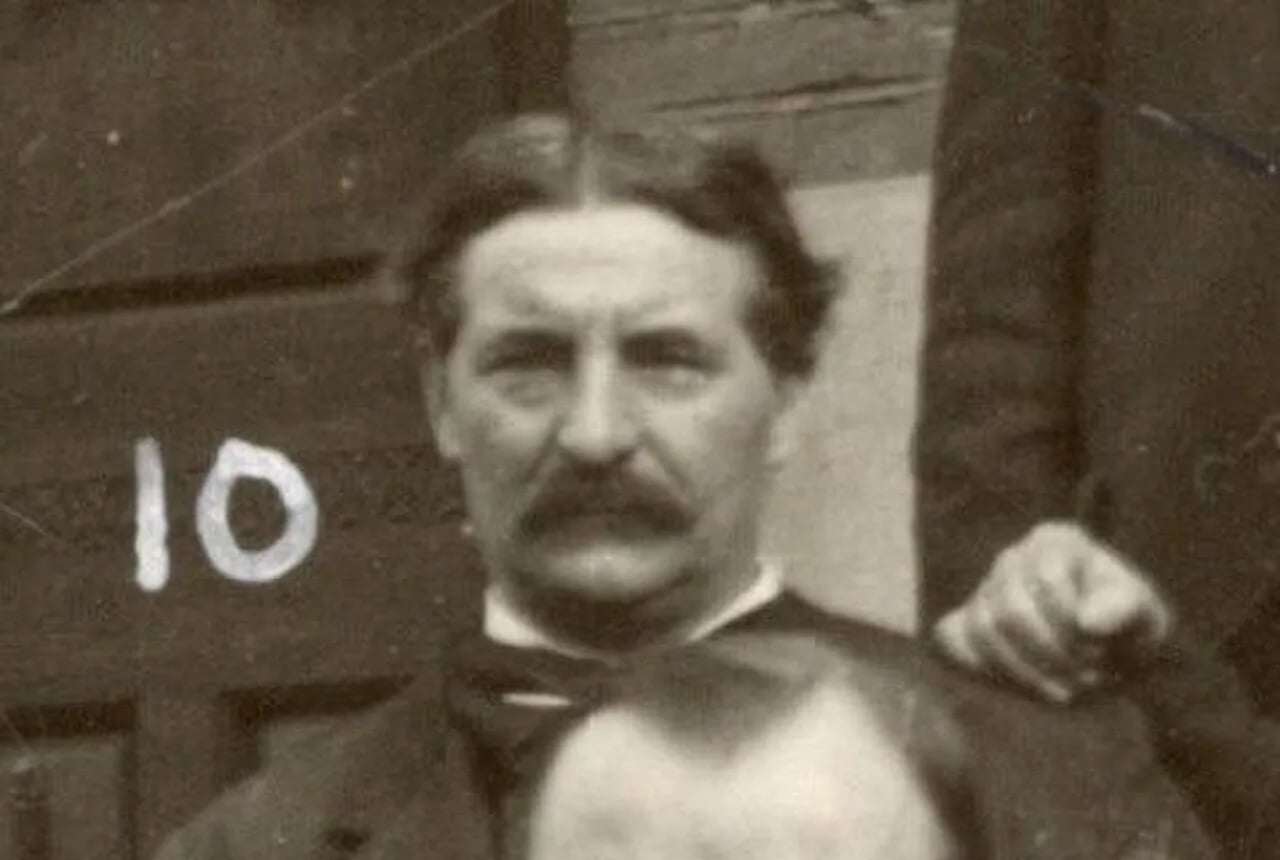 Portrait of Emile Gryson (1881–1963) – memorial page