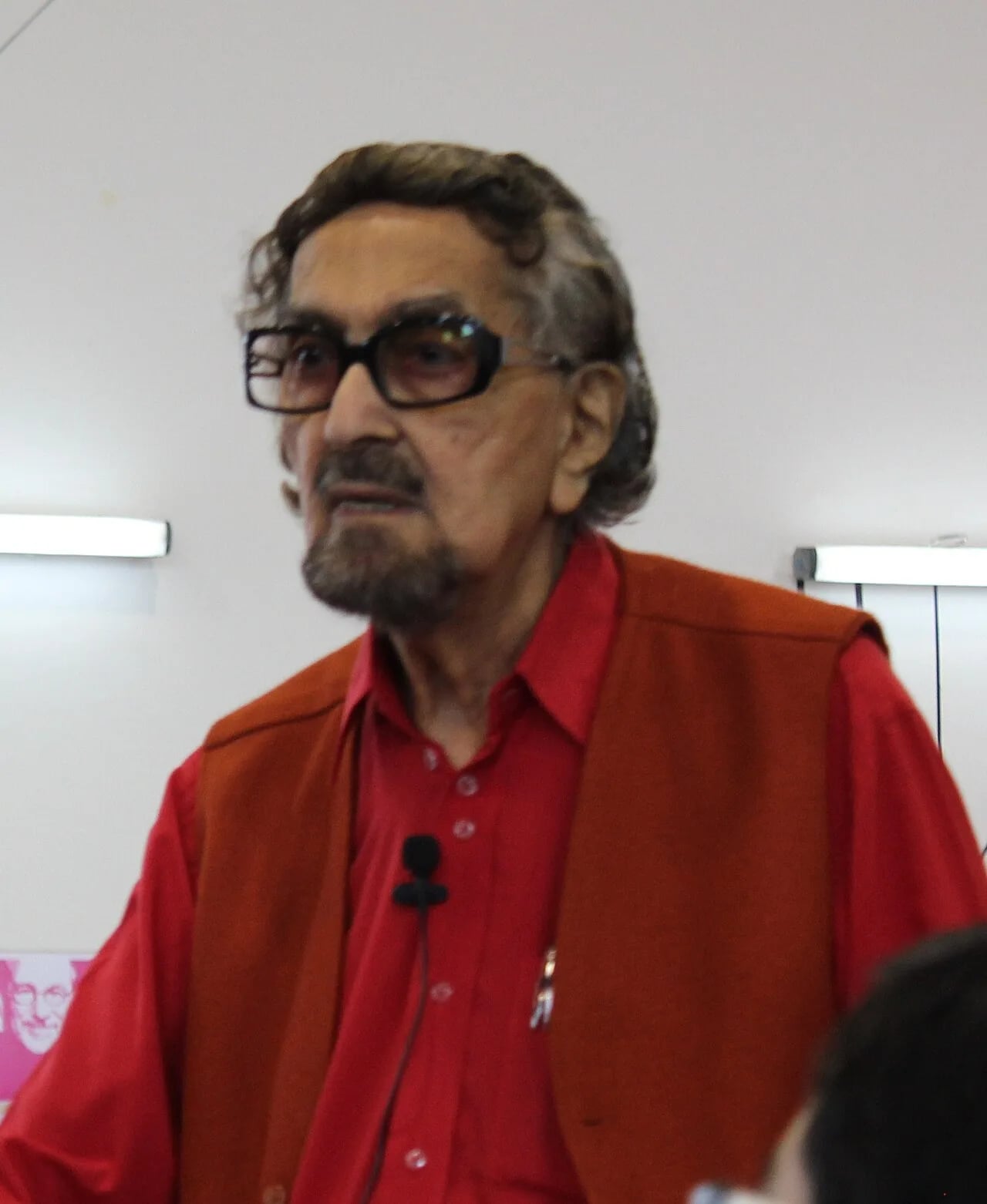 Porträt von Alyque Padamsee (1928–2018) – Gedenkseite