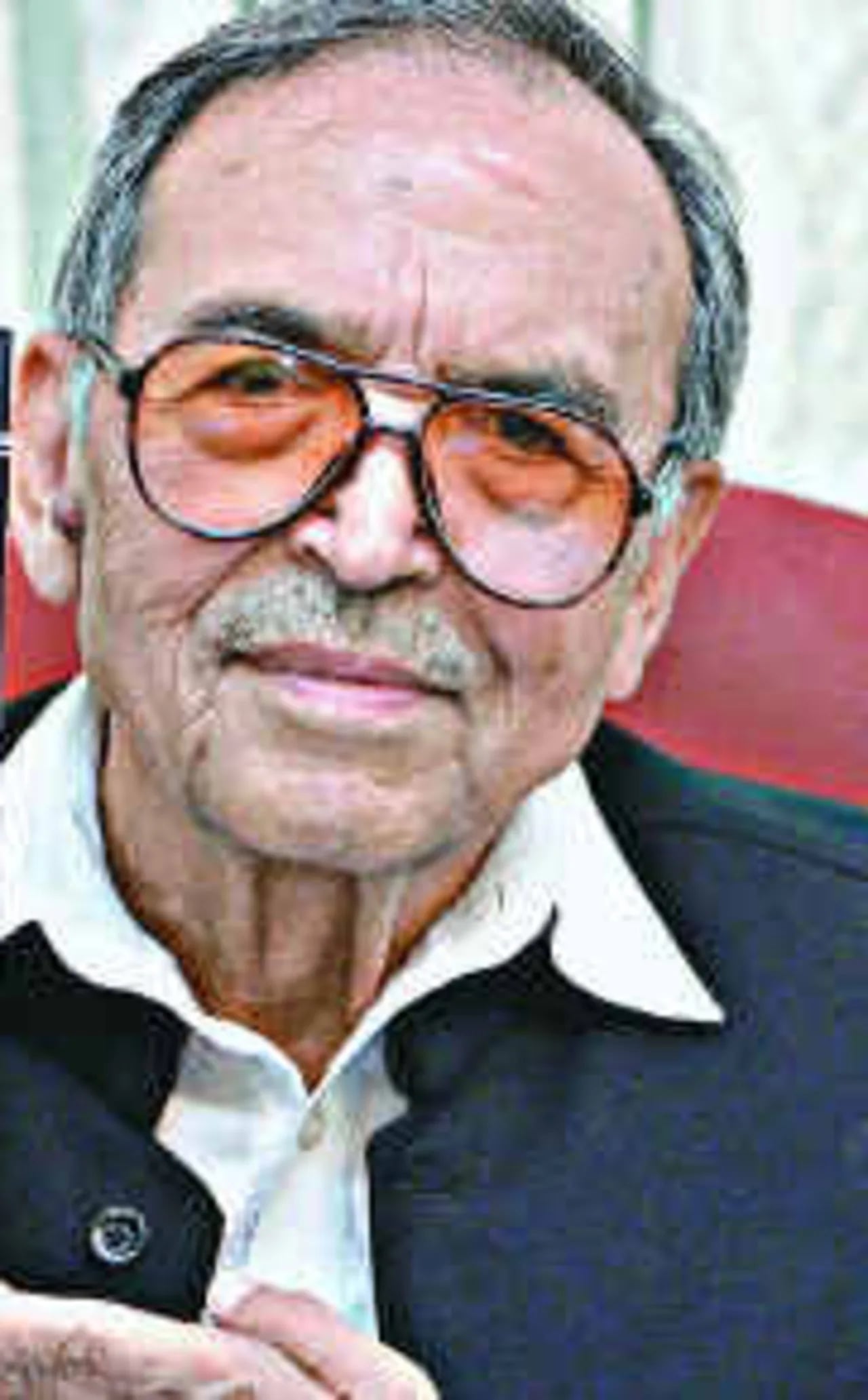 Portrait of Amanullah Khan (1934–2016) – memorial page