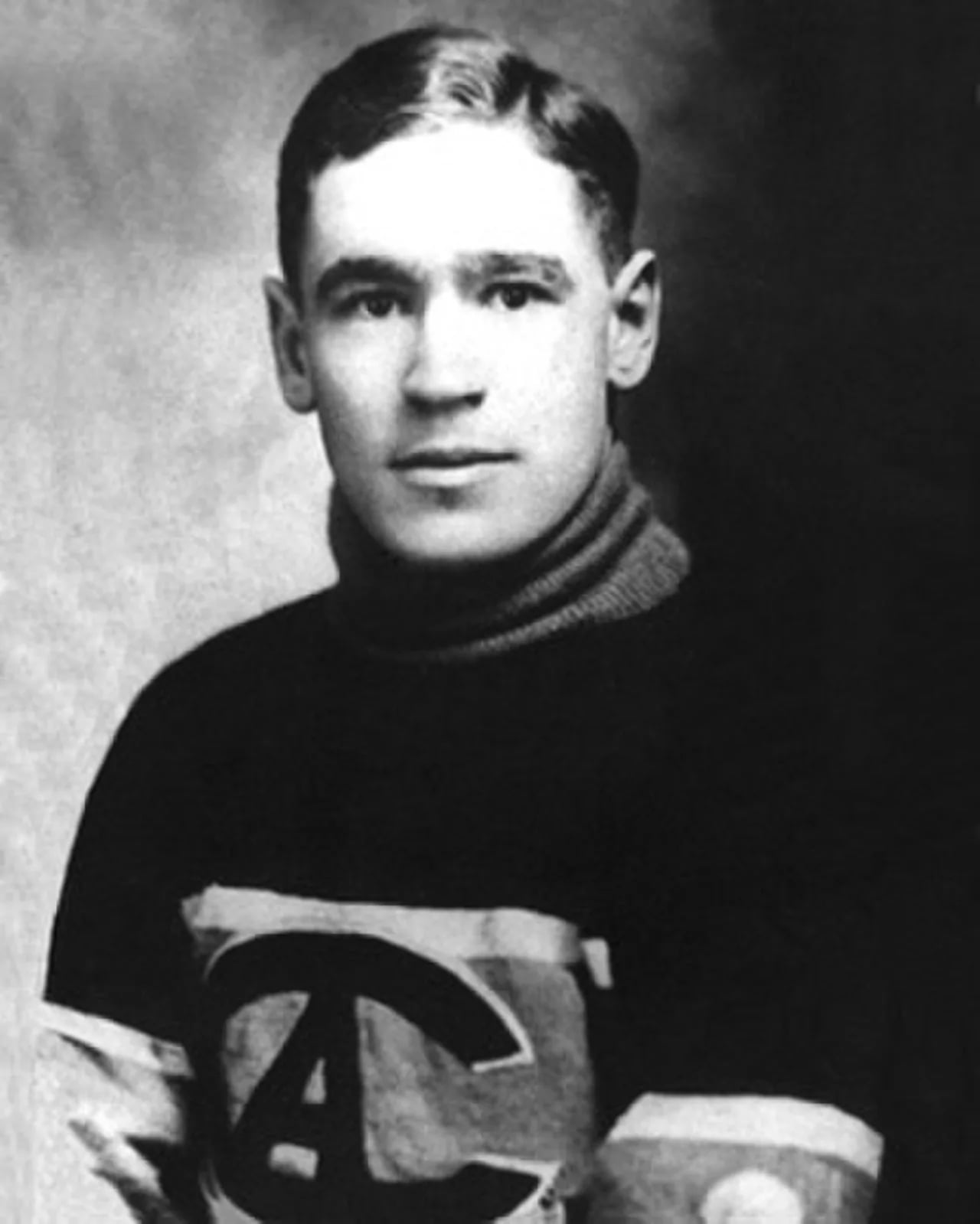 Portrait of Amos Arbour (1895–1943) – memorial page
