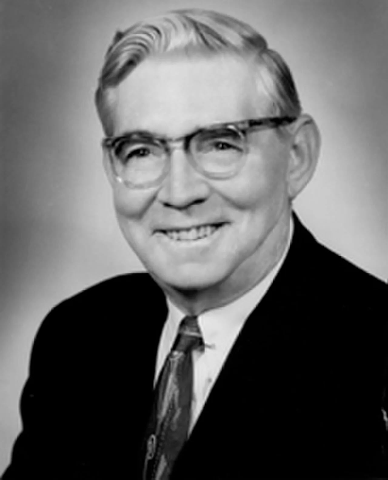 Portrait of Patrick V. McNamara (1894–1966) – memorial page