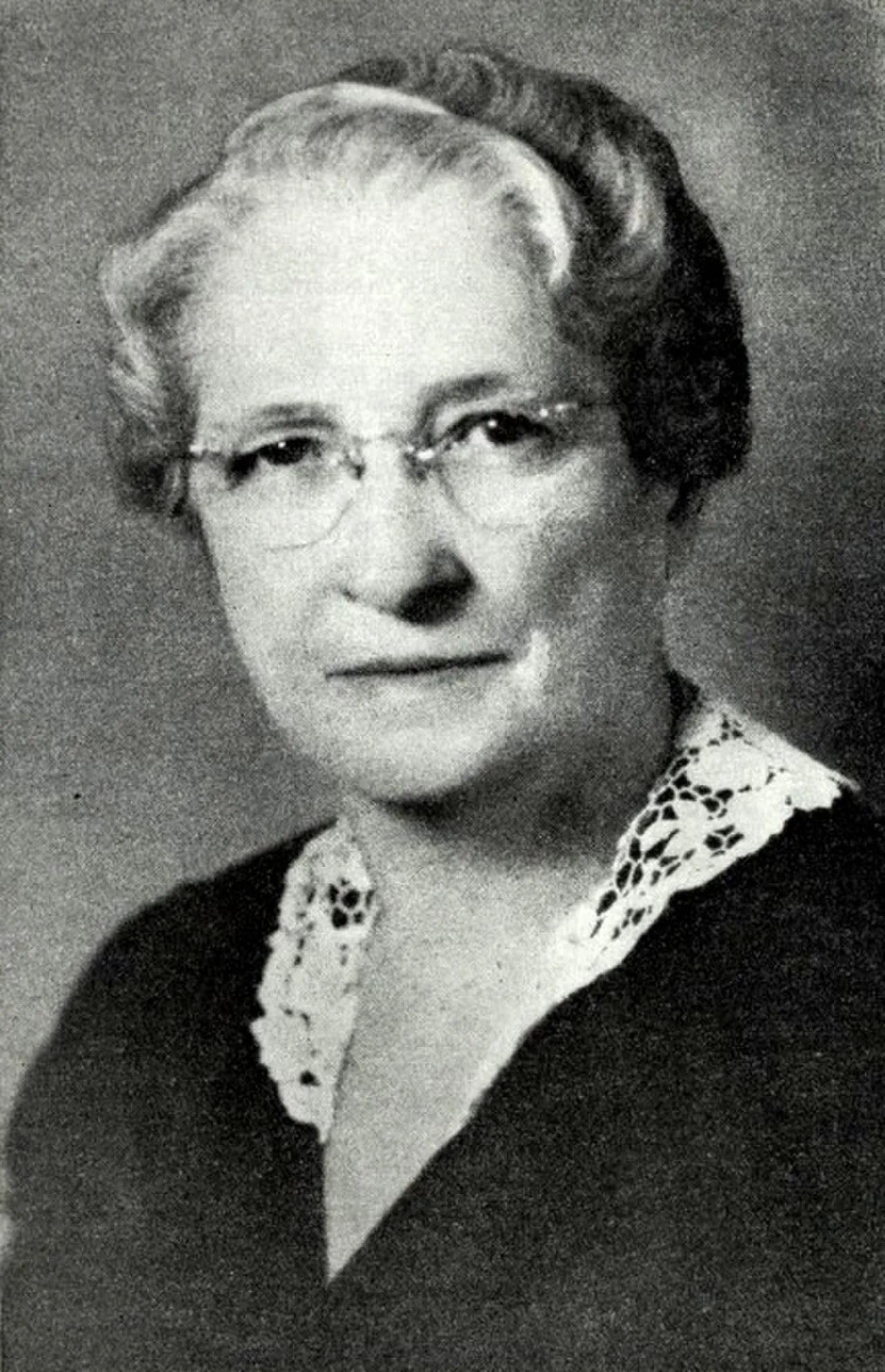 Portrait of Amy B. Lyman (1872–1959) – memorial page